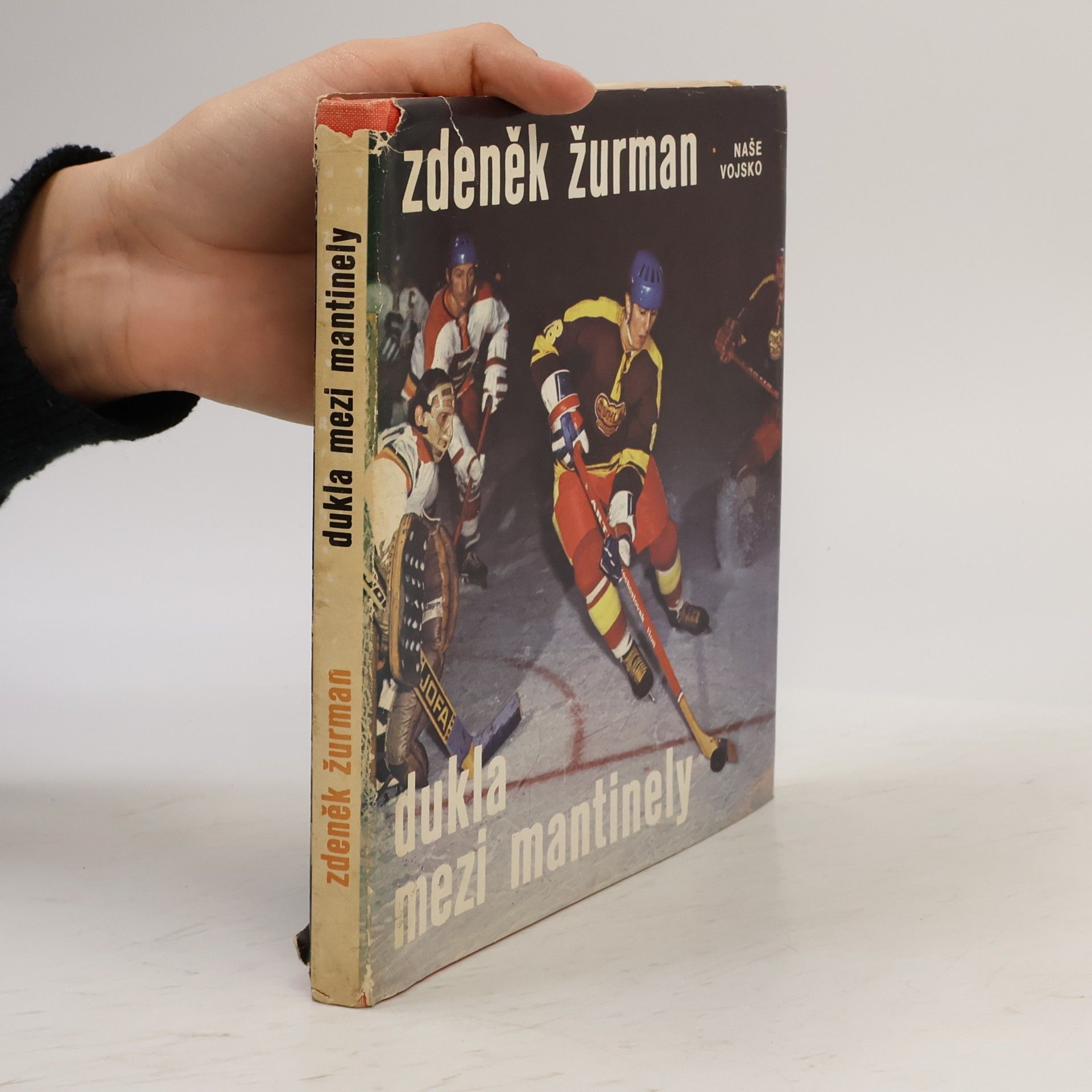 Zdeněk Žurman Dukla mezi mantinely