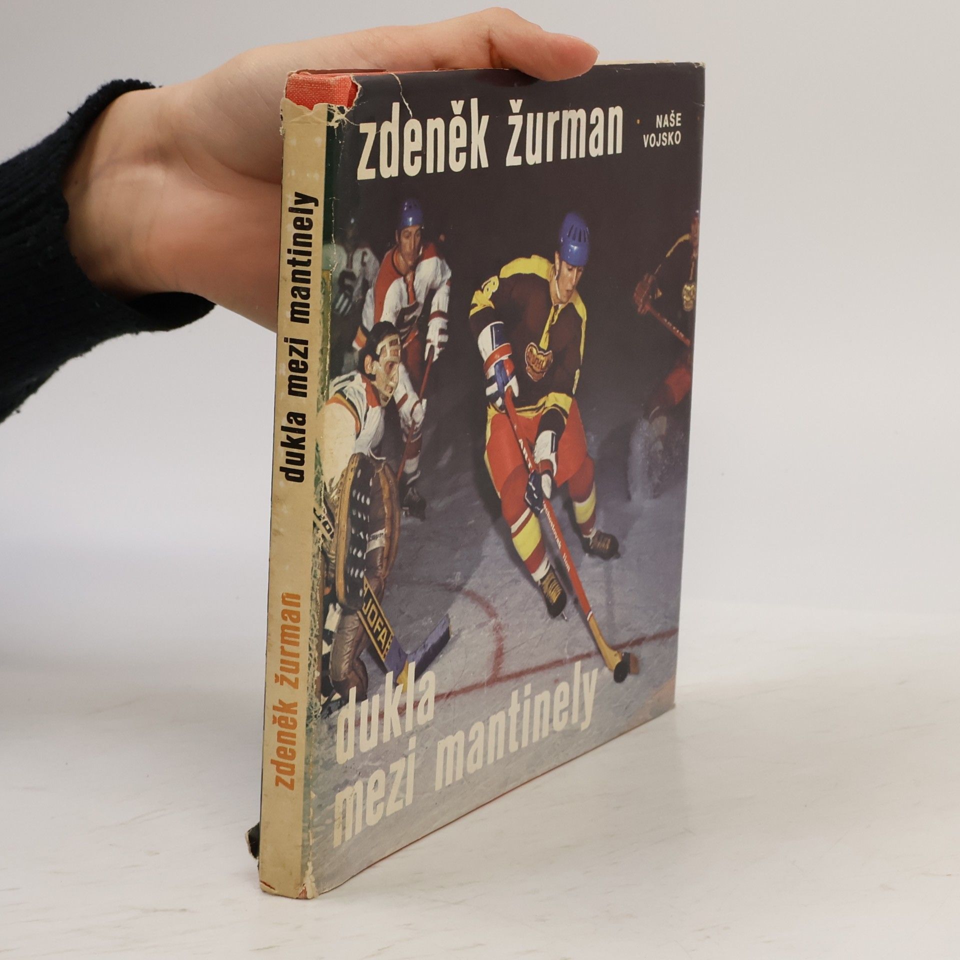 Zdeněk Žurman Dukla mezi mantinely