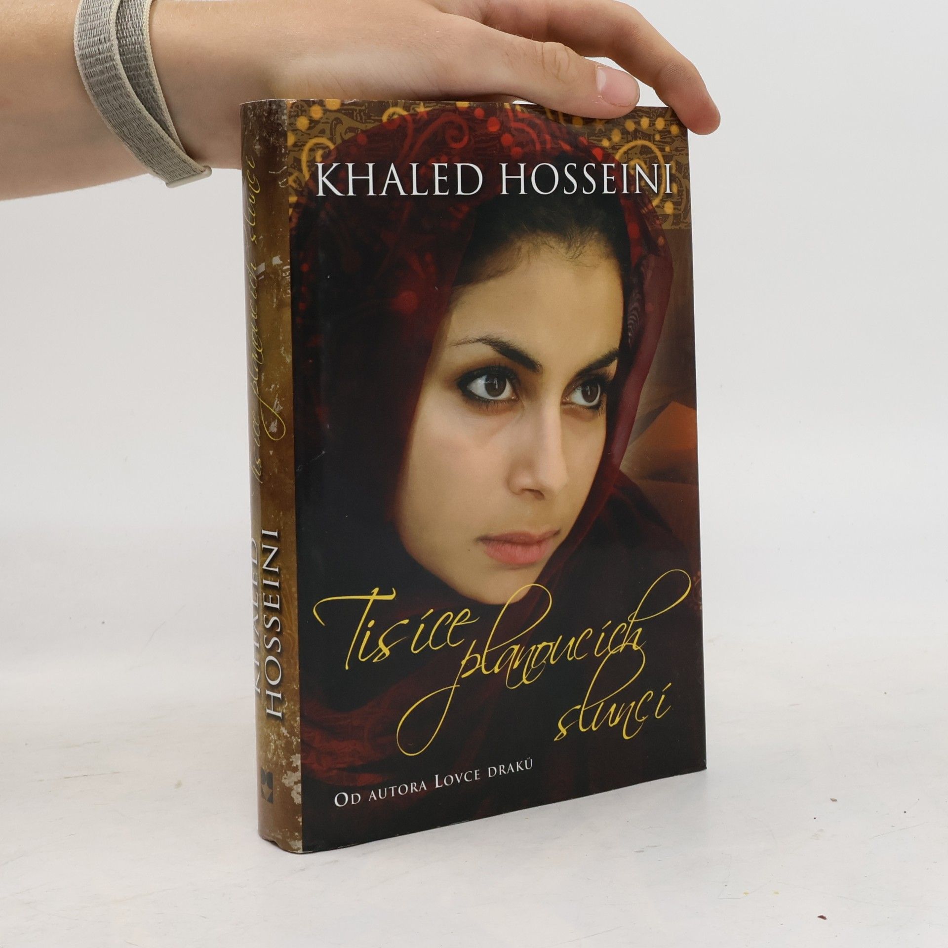 Khaled Hosseini Tisíce planoucích sluncí