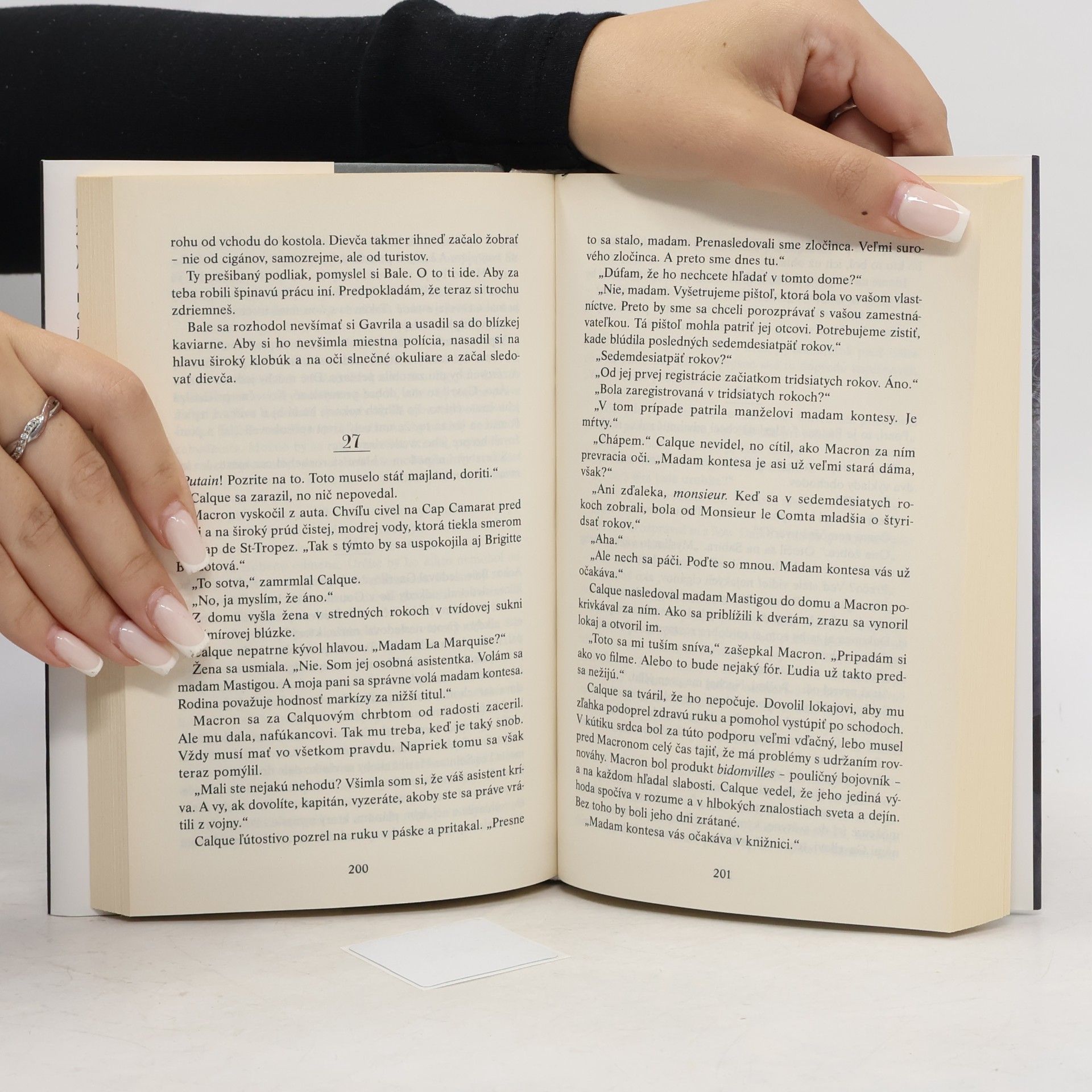Mario Reading Nostradamove proroctvá