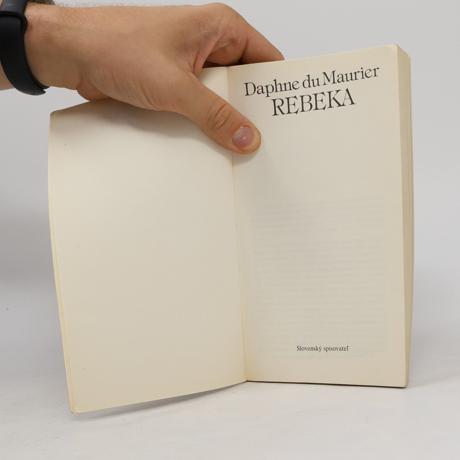Daphne du Maurier Rebeka