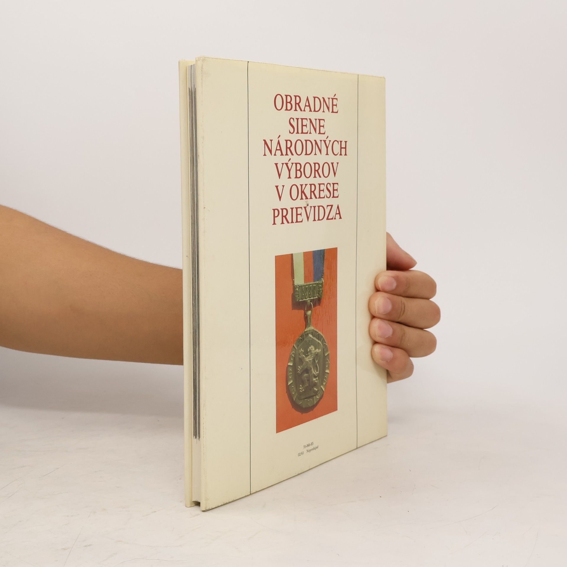 Juraj Závadský Obradné siene národných výborov v okrese Prievidza