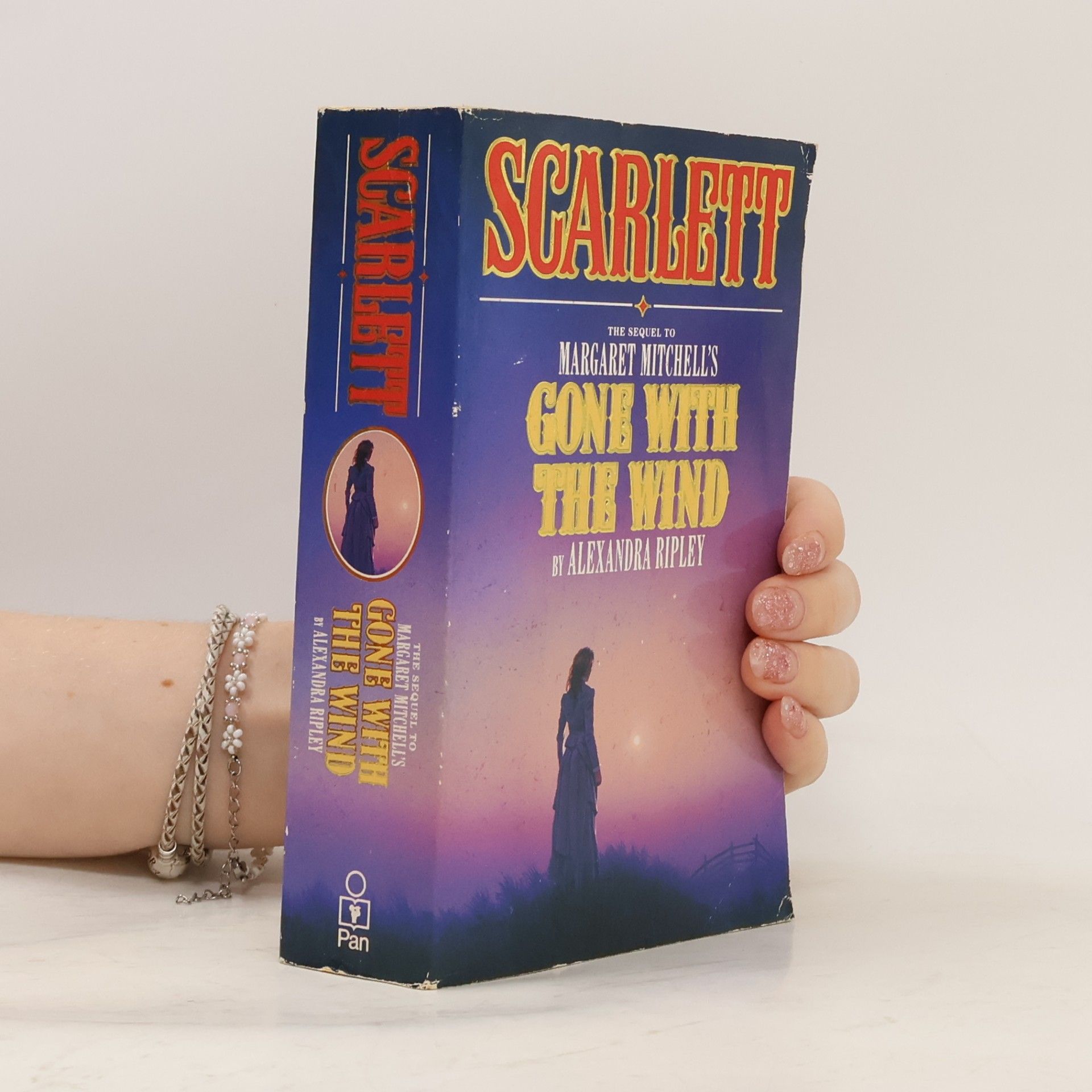 Alexandra Ripley Scarlett : the sequel to Margaret Mitchell''s Gone with the wind