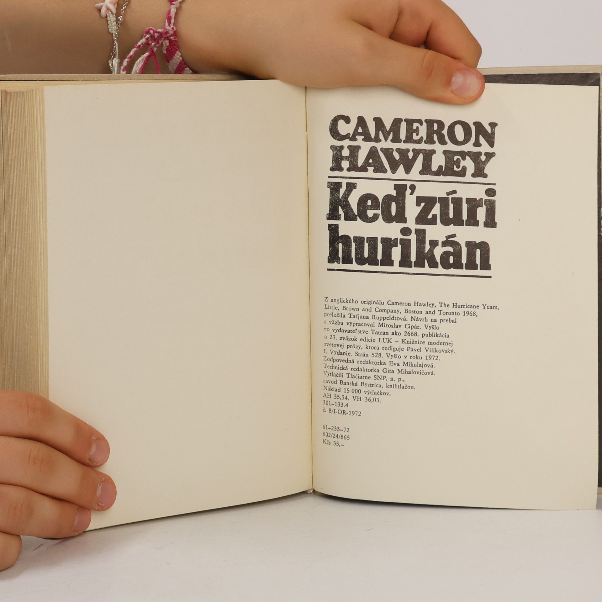 Cameron Hawley Keď zúri hurikán