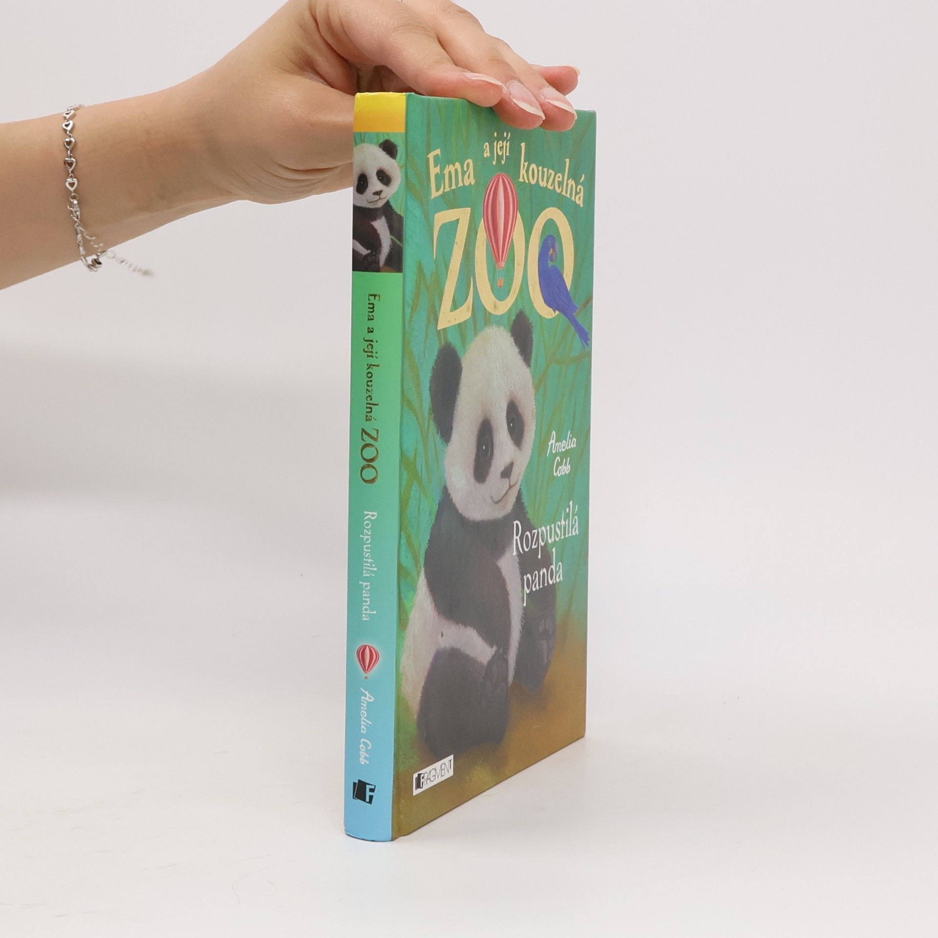 Ema a její kouzelná zoo. Rozpustilá panda