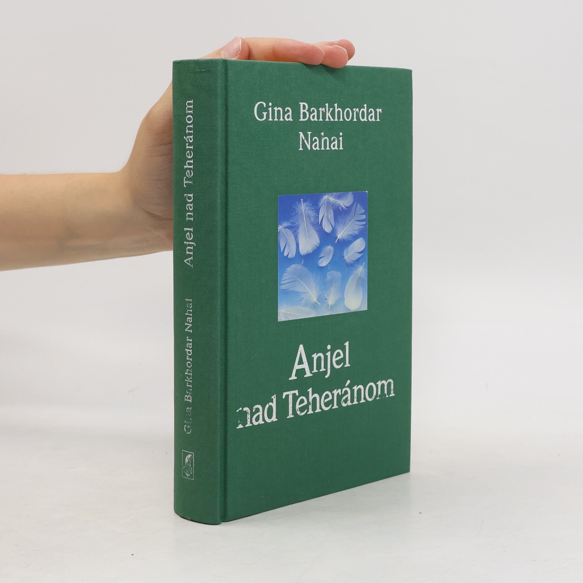 Gina Barkhordar Nahai Anjel nad Teheránom