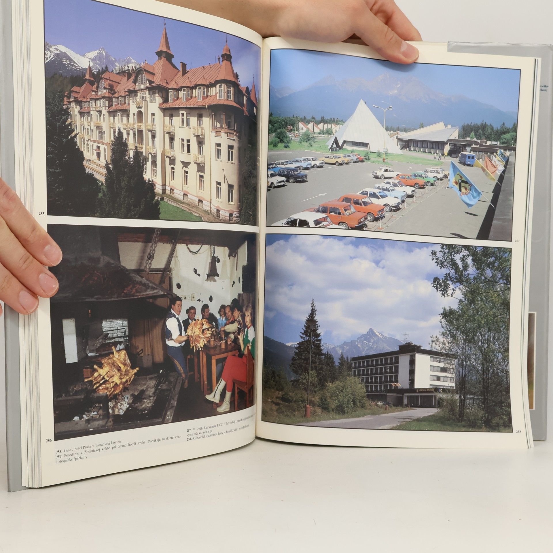 Alexander Jiroušek Kraj pod Tatrami v 333 farebných fotografiách