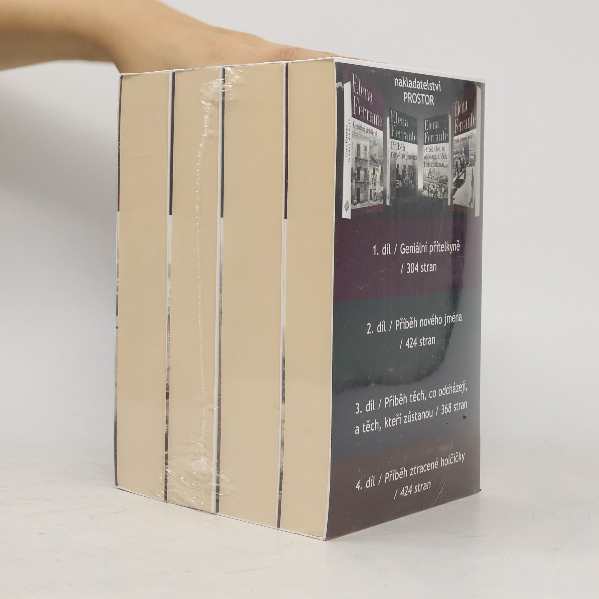 Elena Ferrante Geniální přítelkyně 1-4