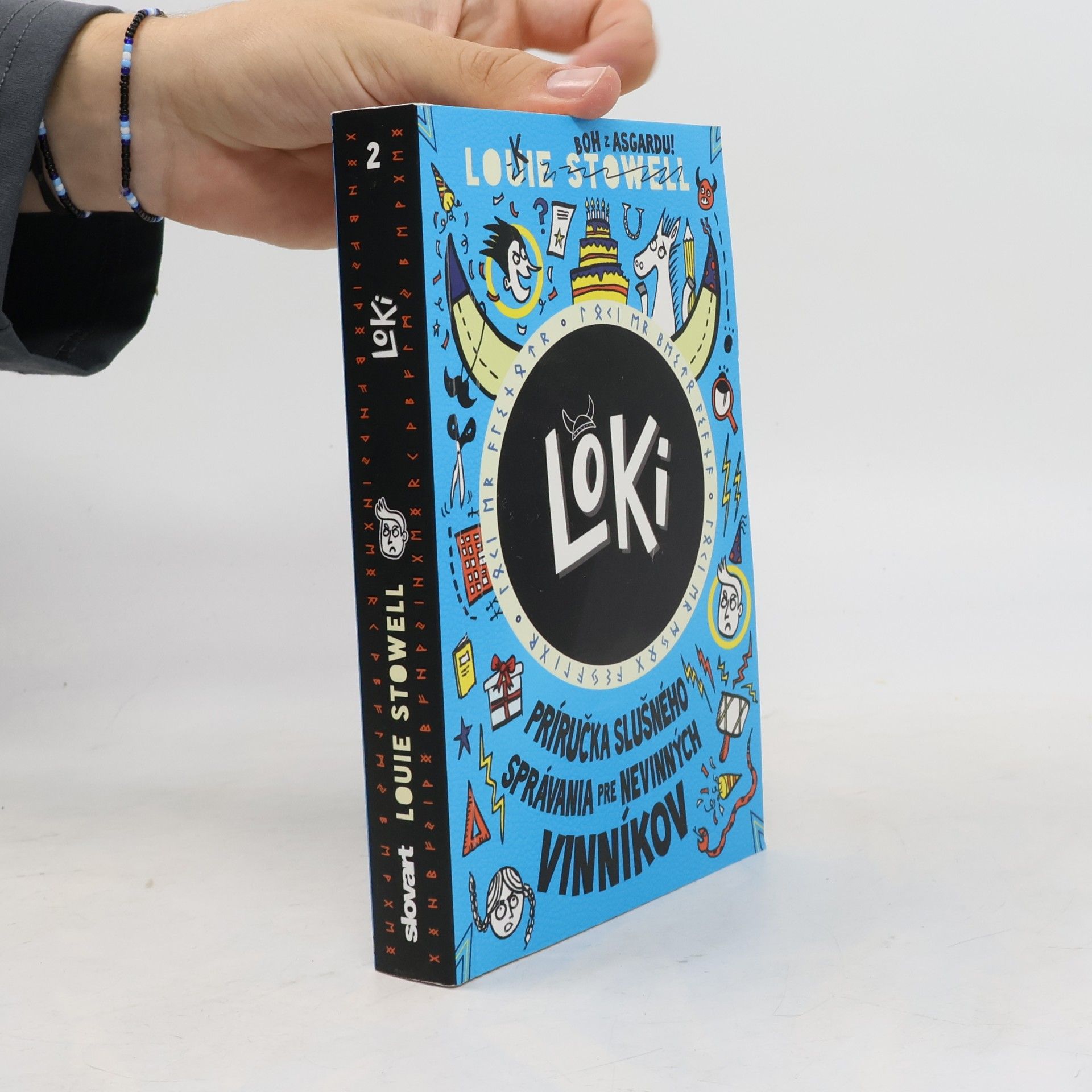 Louie Stowell Loki 2. Príručka slušného správania pre nevinných vinníkov