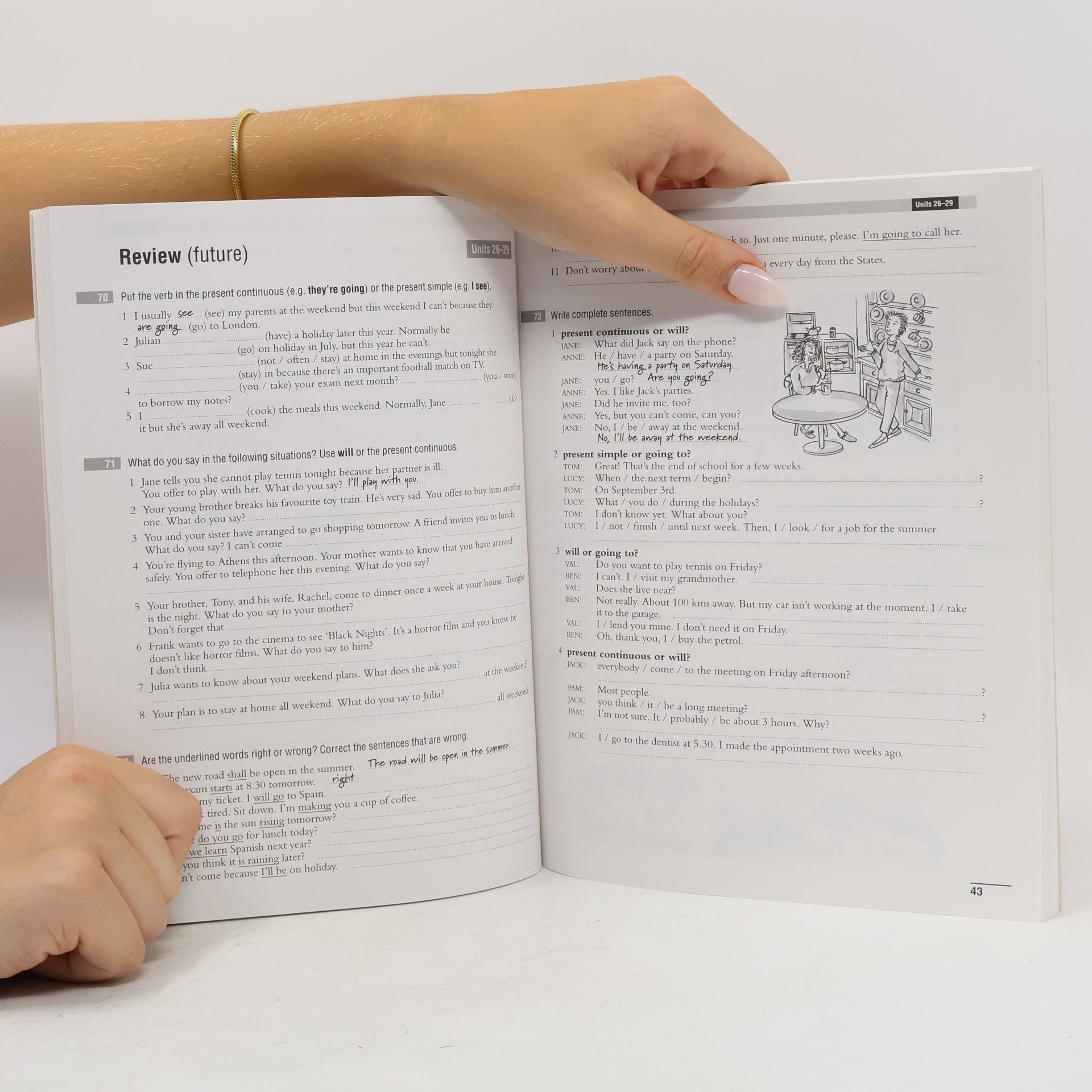 Helen Naylor Essential grammar in use : supplementary exercises with answers