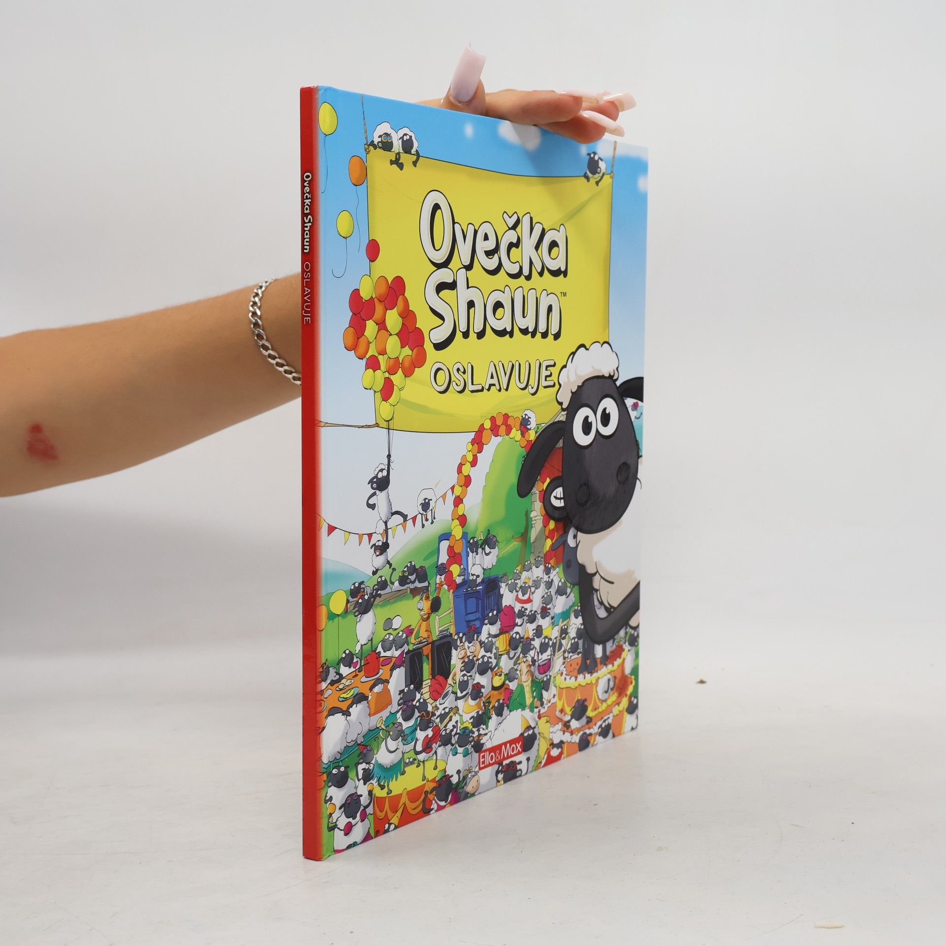 AA.VV. Ovečka Shaun oslavuje