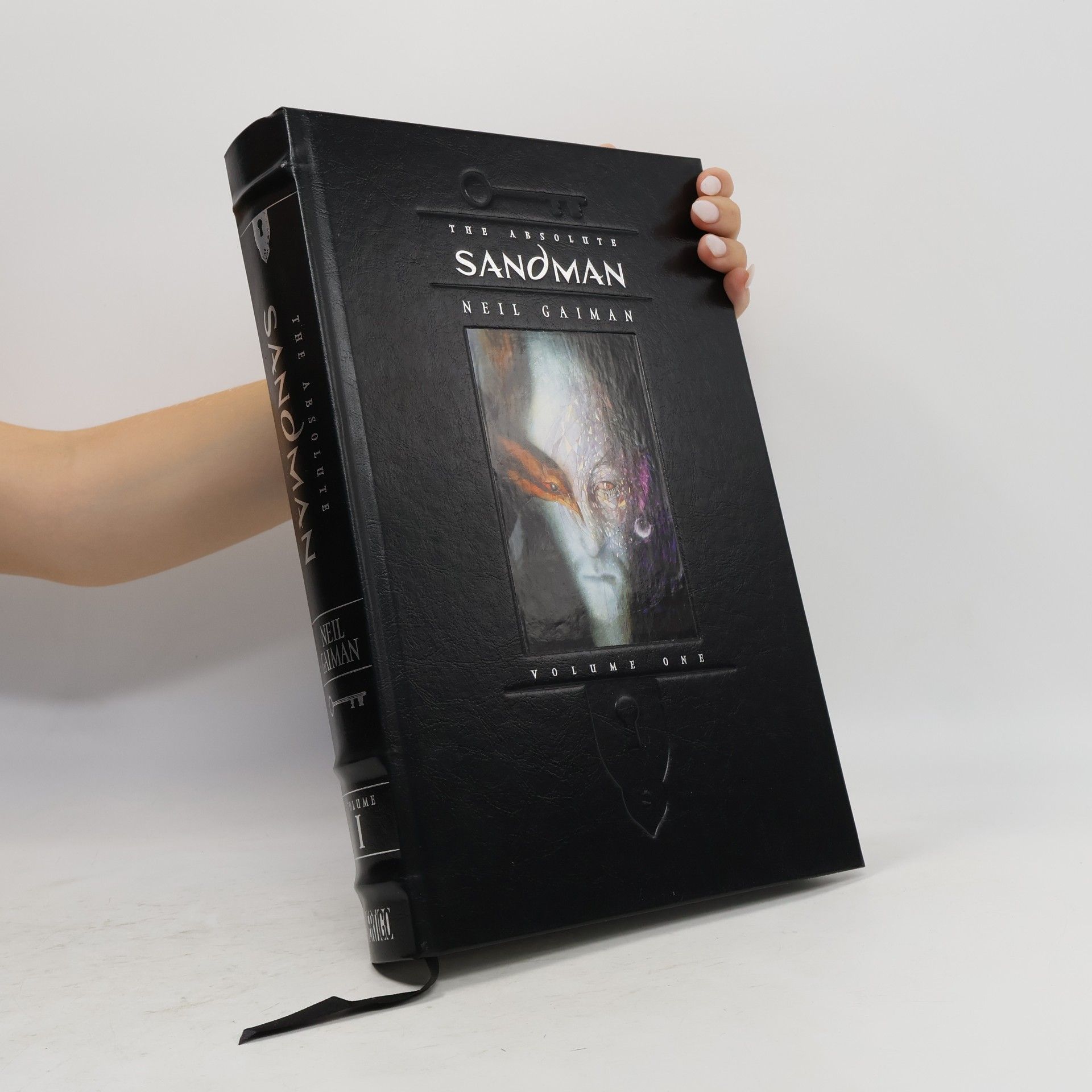 Neil Gaiman The Absolute Sandman. Volume One
