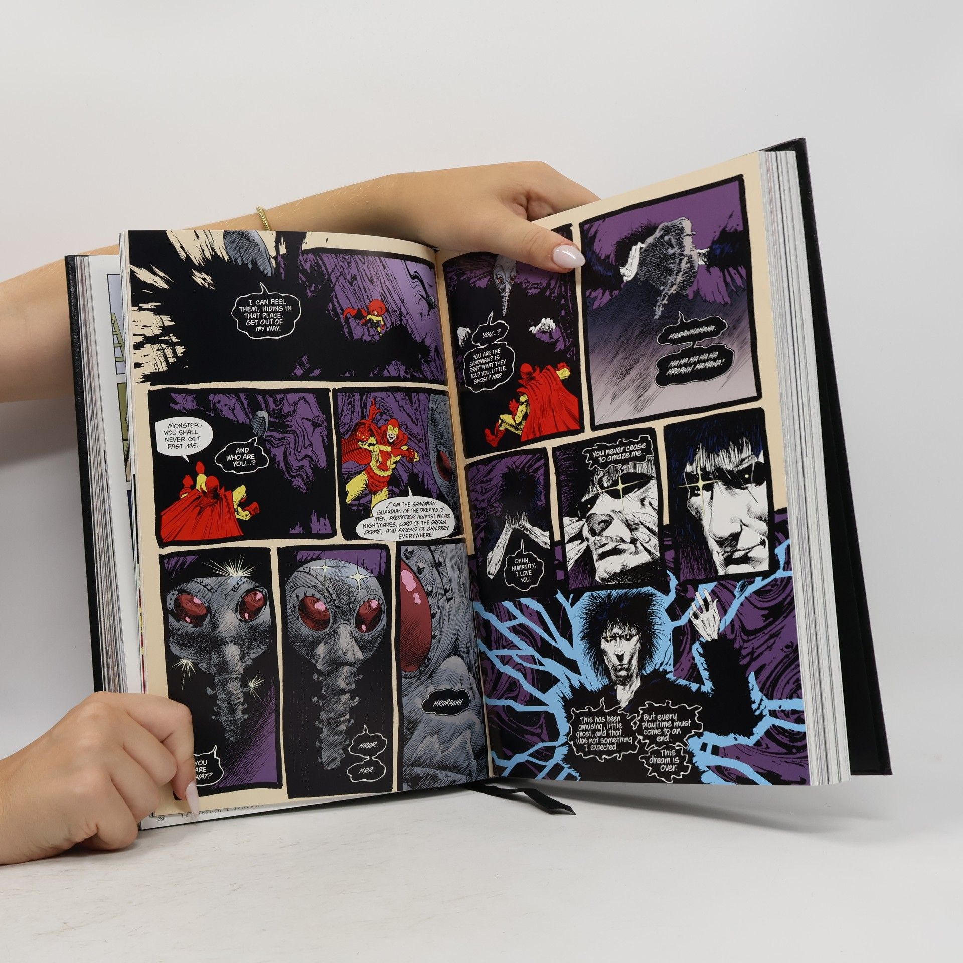 Neil Gaiman The Absolute Sandman. Volume One