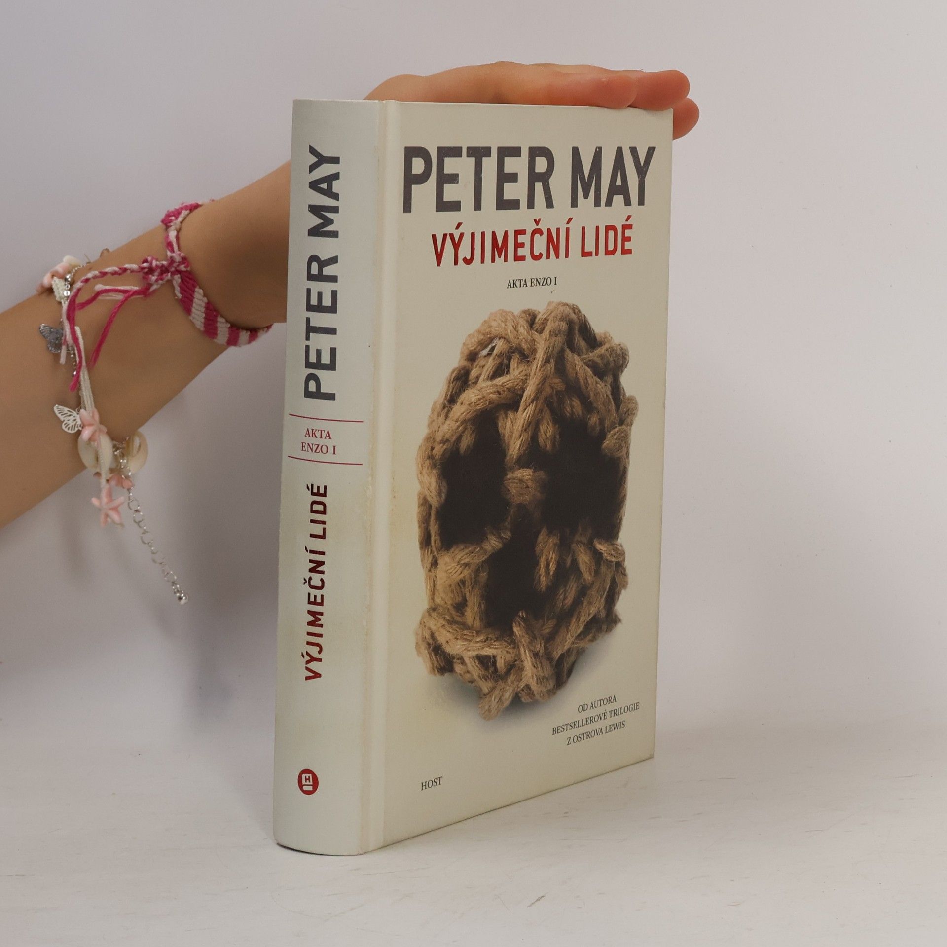 Peter May Výjimeční lidé. Akta Enzo I