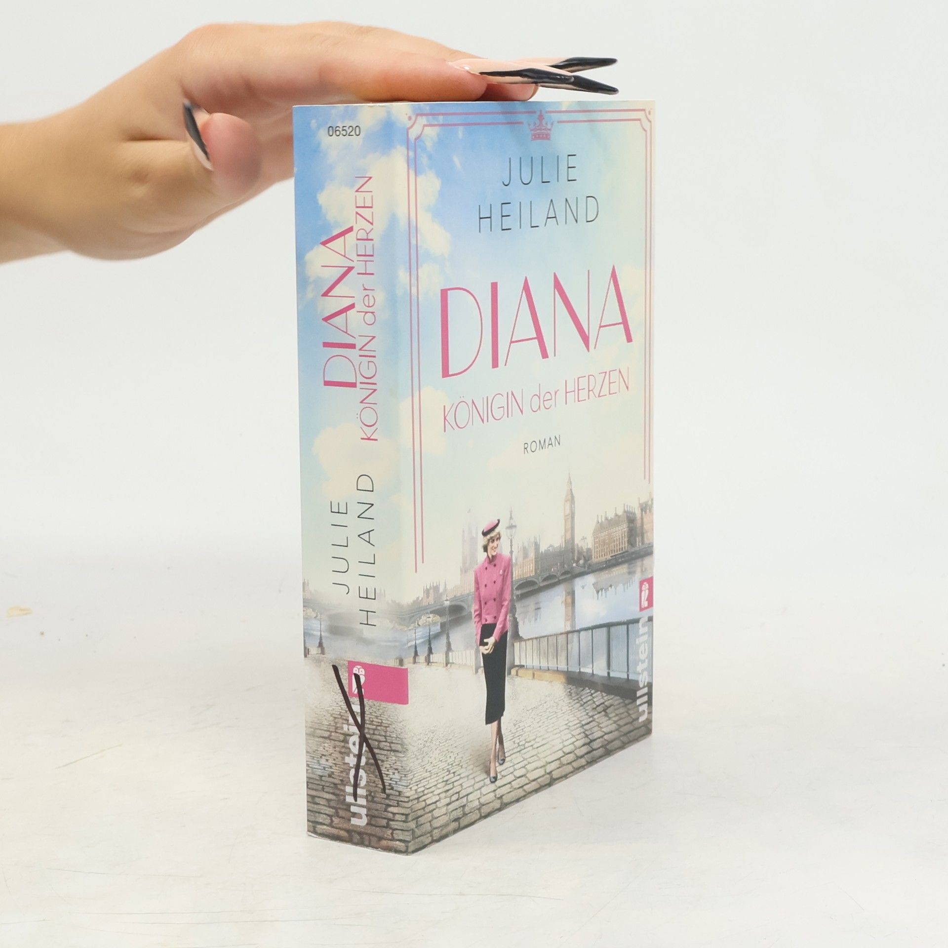 Julie Heiland Diana