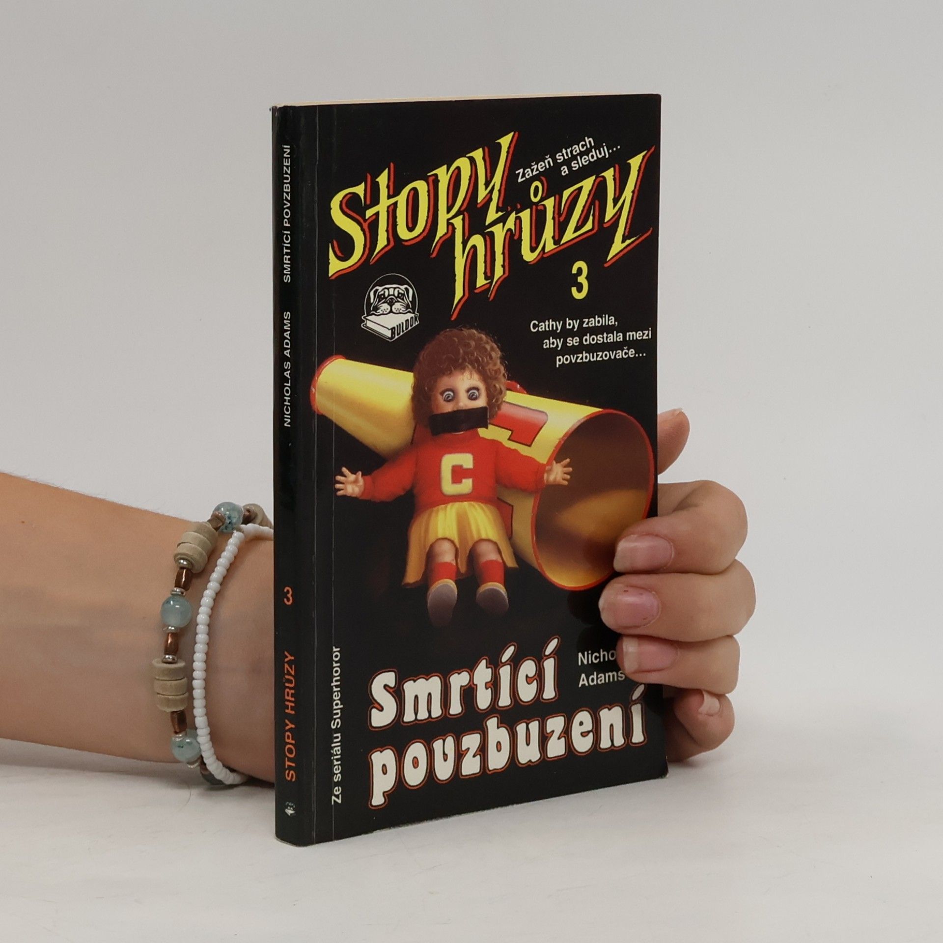 James D. MacDonald Smrtící povzbuzení