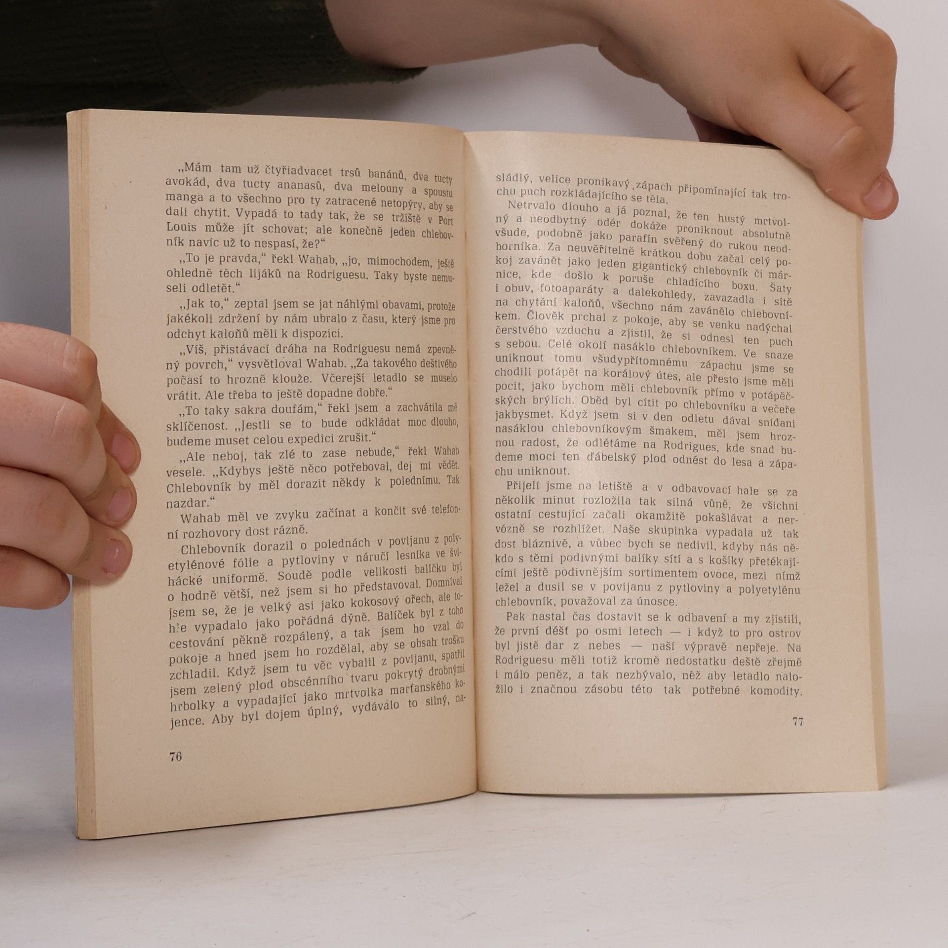 Gerald Durrell Zlatí netopýři a růžoví holubi