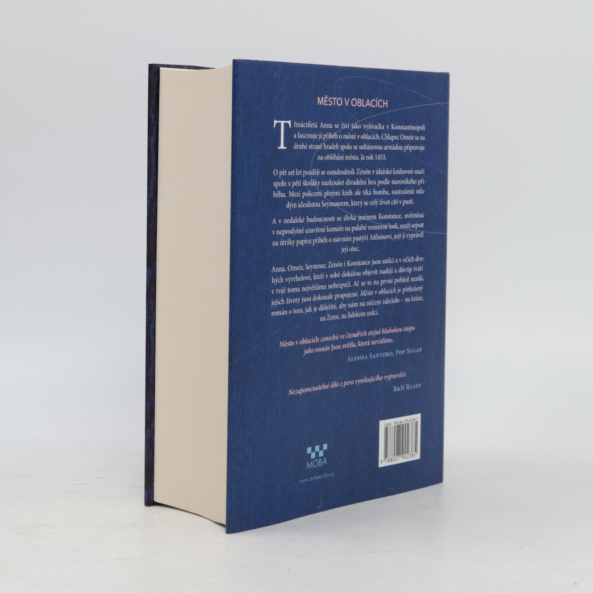 Anthony Doerr Město v oblacích