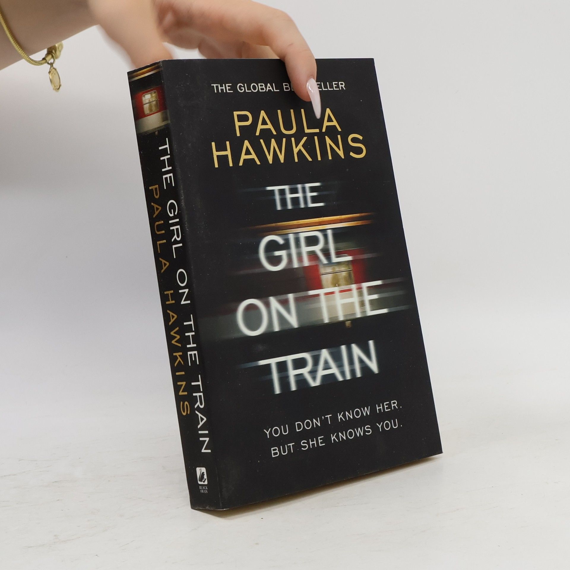 Paula Hawkins The Girl on The Train