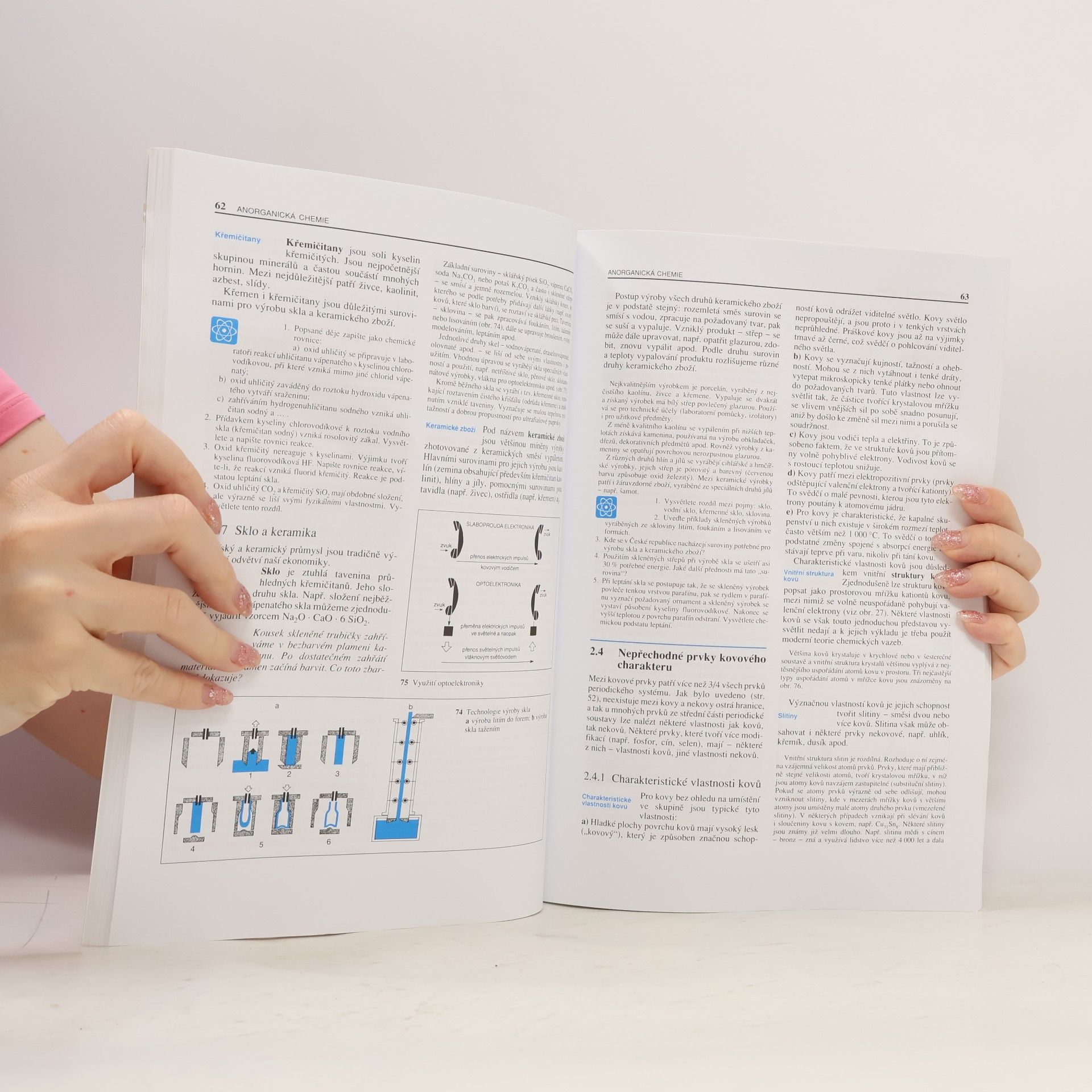 Autorenkollektiv Chemie pro střední školy