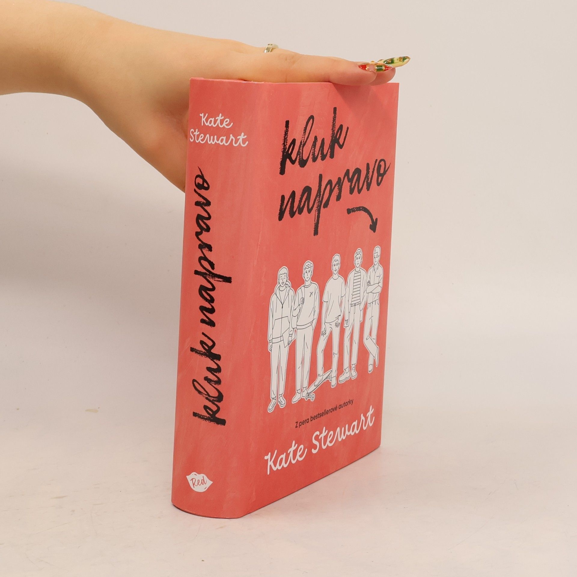 Kate Stewart Kluk napravo