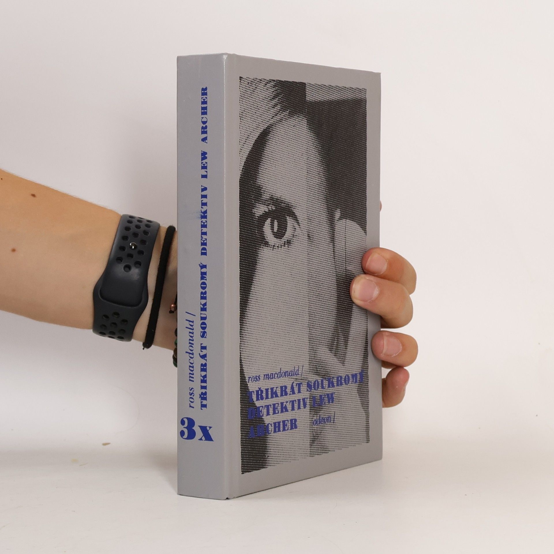 Ross Macdonald Třikrát soukromý detektiv Lew Archer