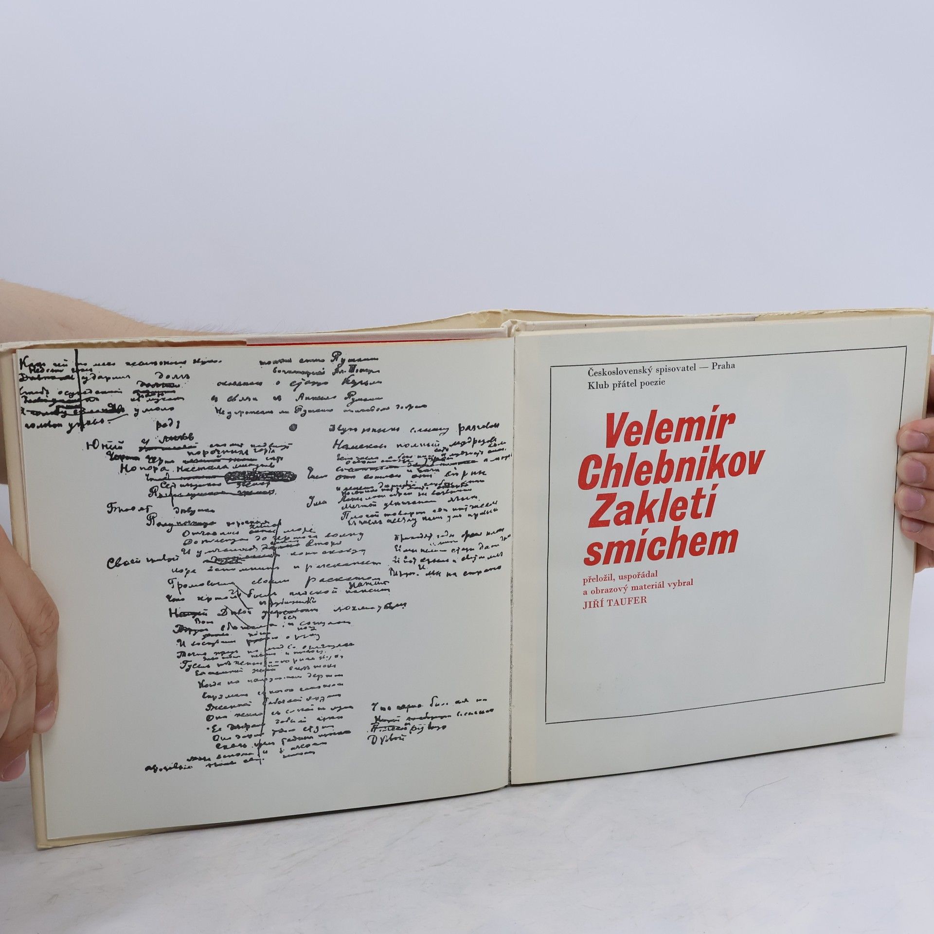 Velimir Khlebnikov Zakletí smíchem