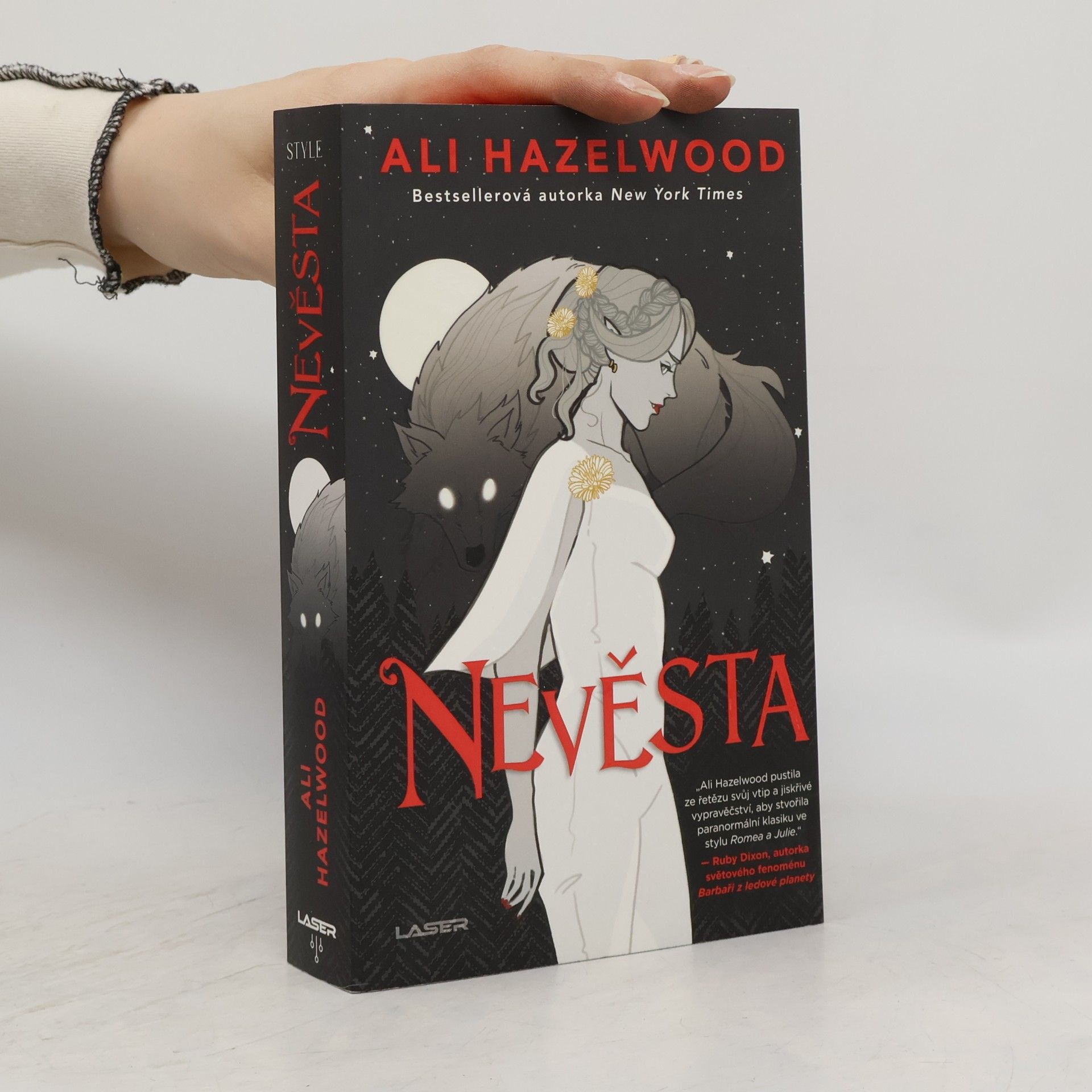 Ali Hazelwood Nevěsta