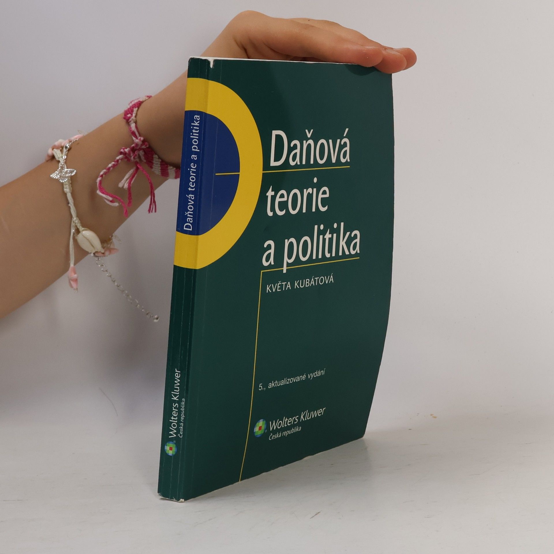 Květa Kubátová Daňová teorie a politika