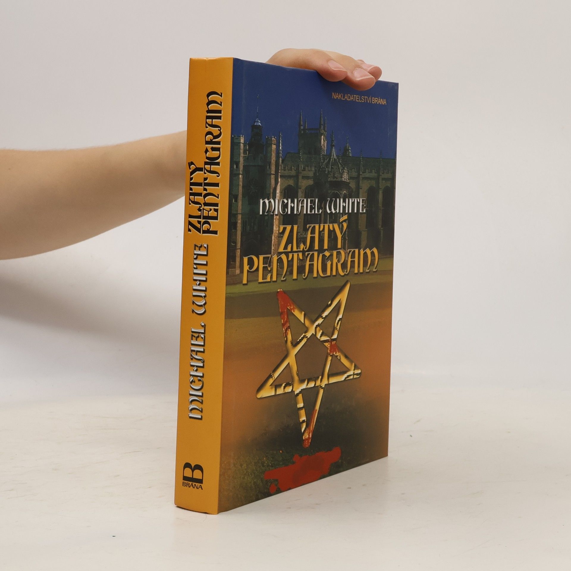 Michael White Zlatý pentagram