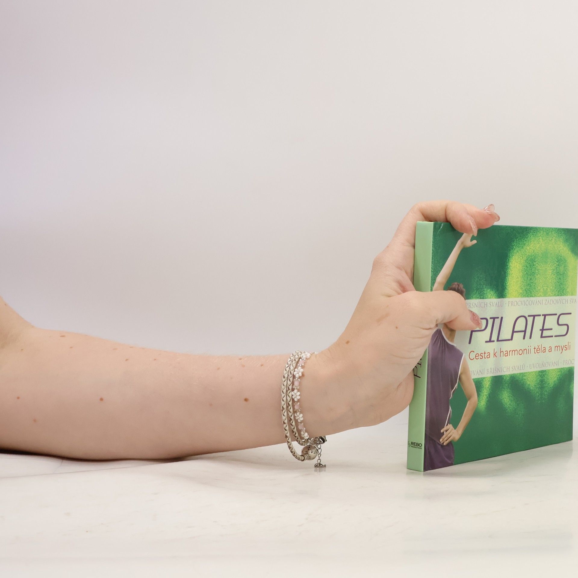 Pilates : cesta k harmonii těla a mysli