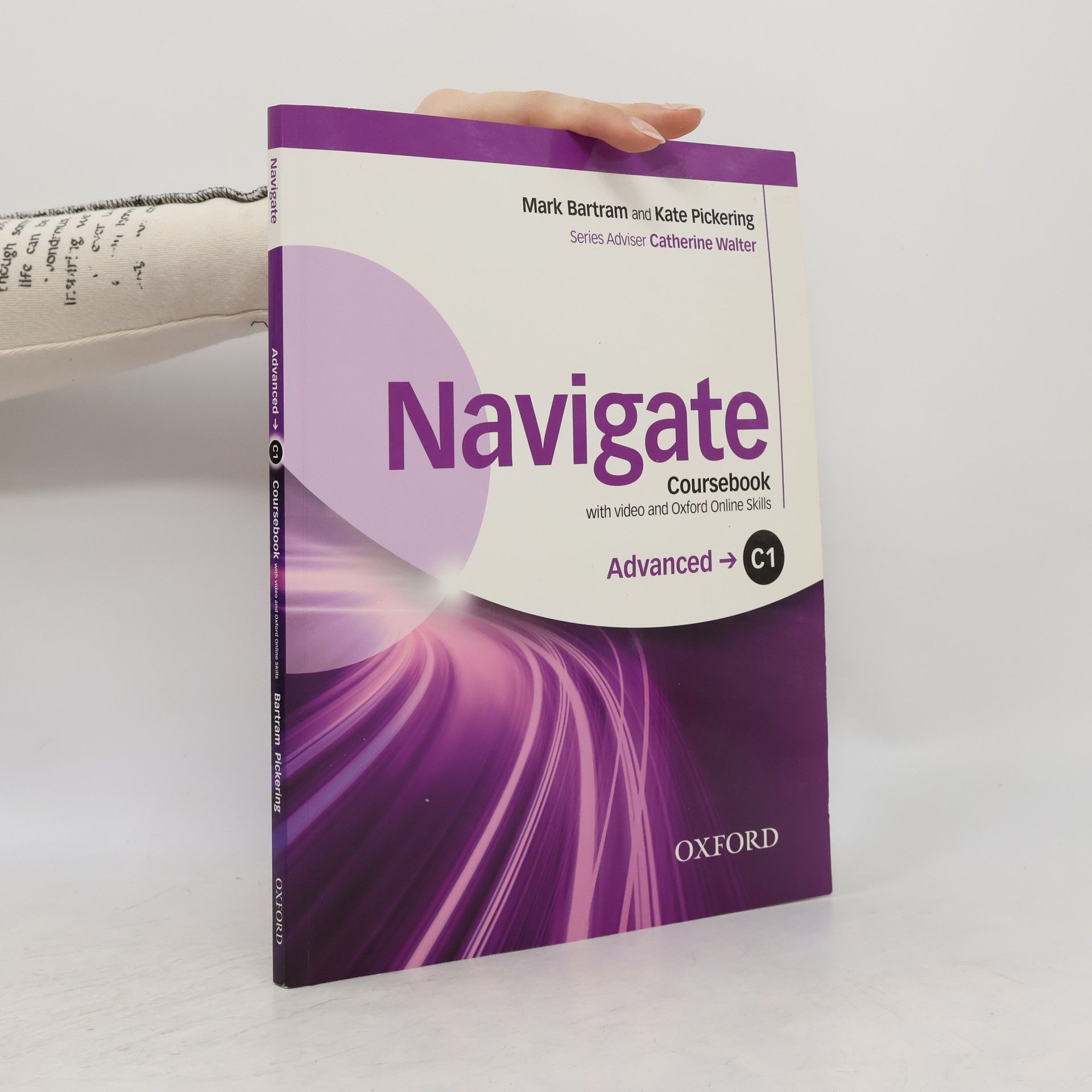 Navigate : coursebook with video and Oxford Online Skills : C1 advanced