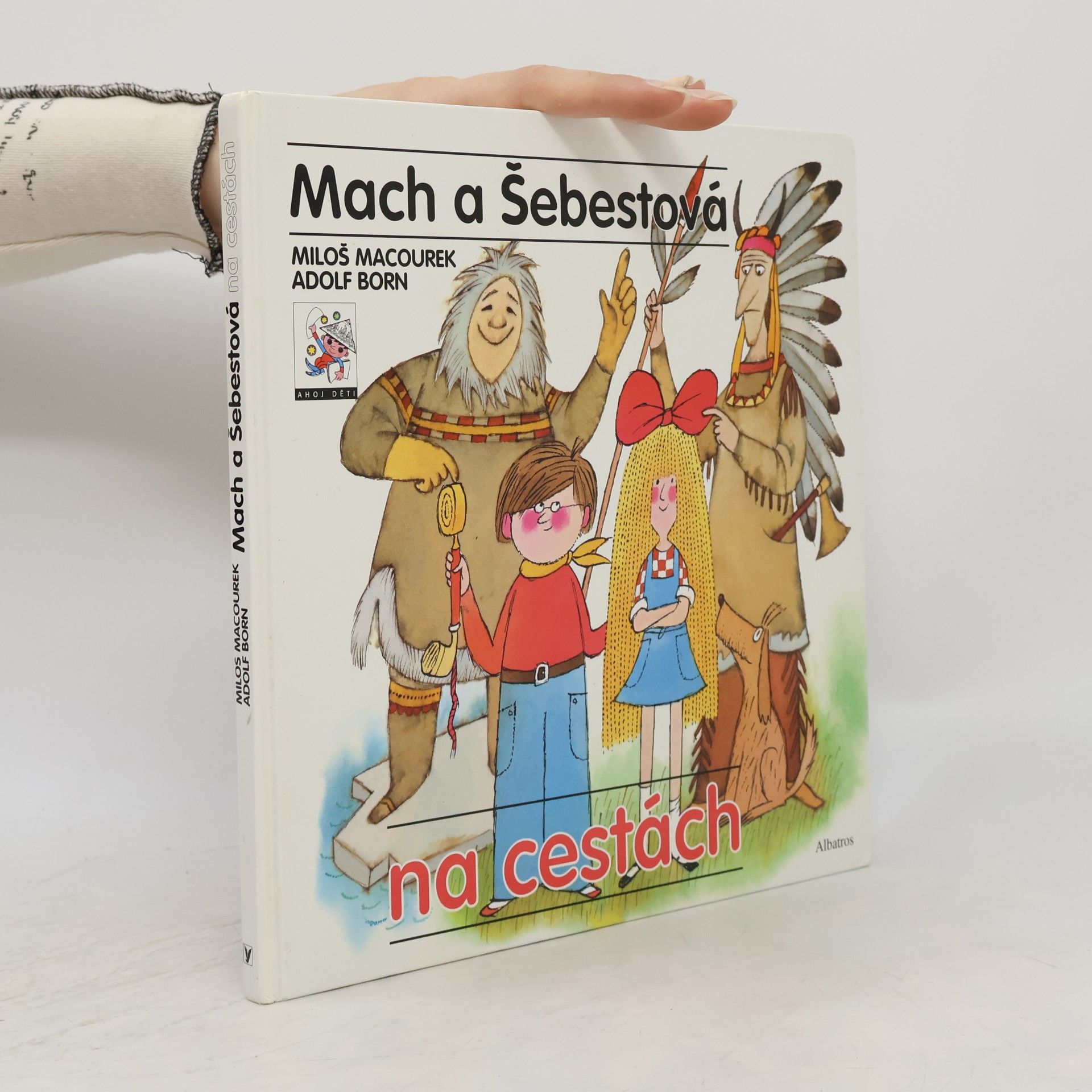 Miloš Macourek Mach a Šebestová na cestách