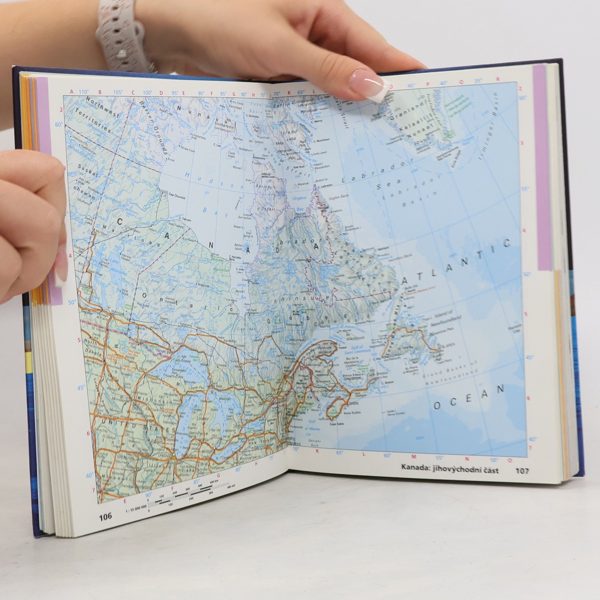 Autores varios Kapesní atlas světa. S lexikonem států