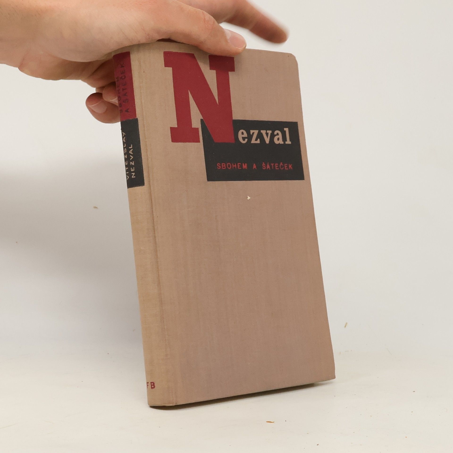 Vítězslav Nezval Sbohem a šáteček