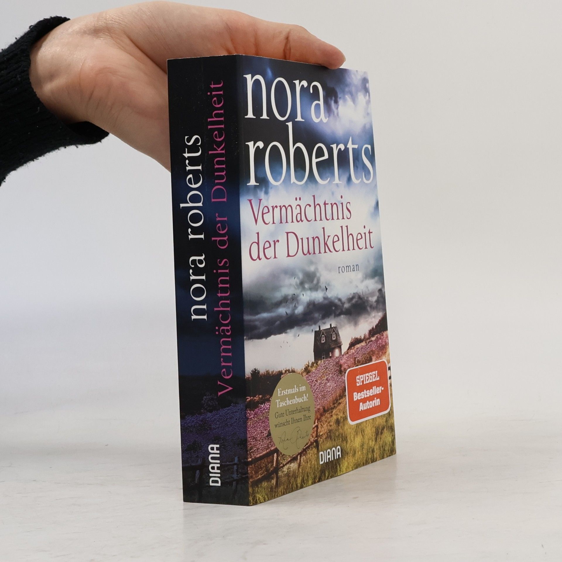Nora Roberts Vermächtnis der Dunkelheit