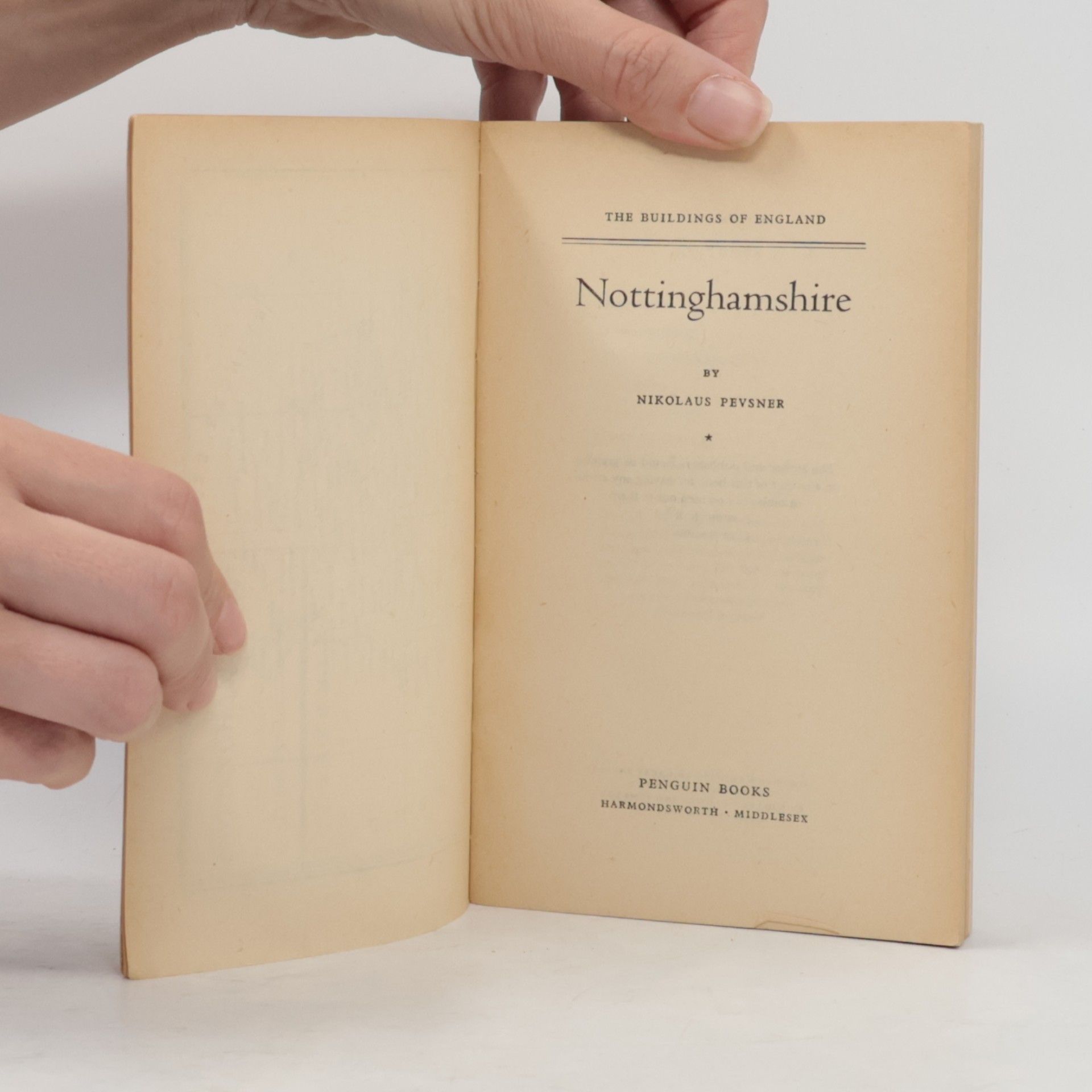 Nikolaus Pevsner The Buildings of England