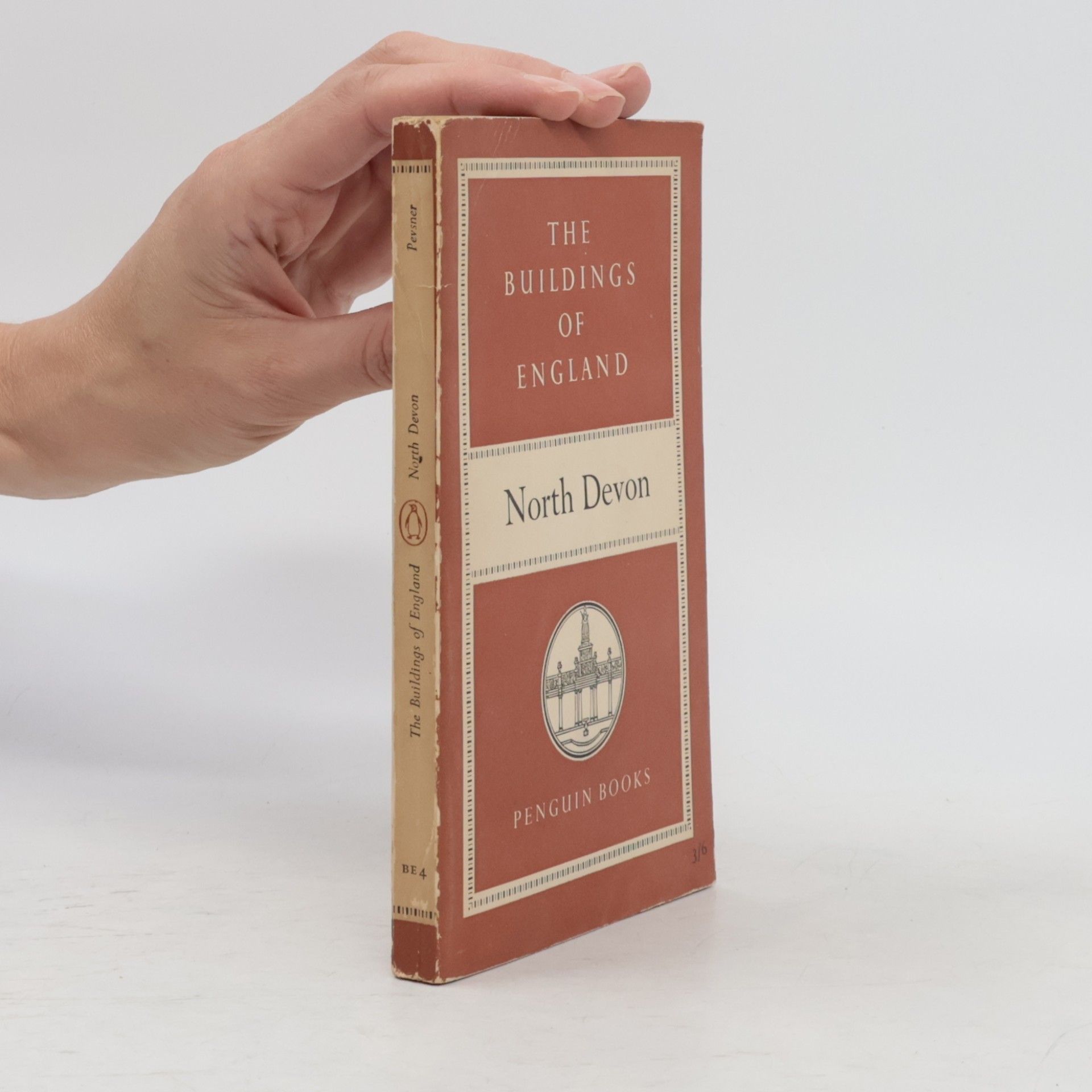 Nikolaus Pevsner The buildings of England: North Devon