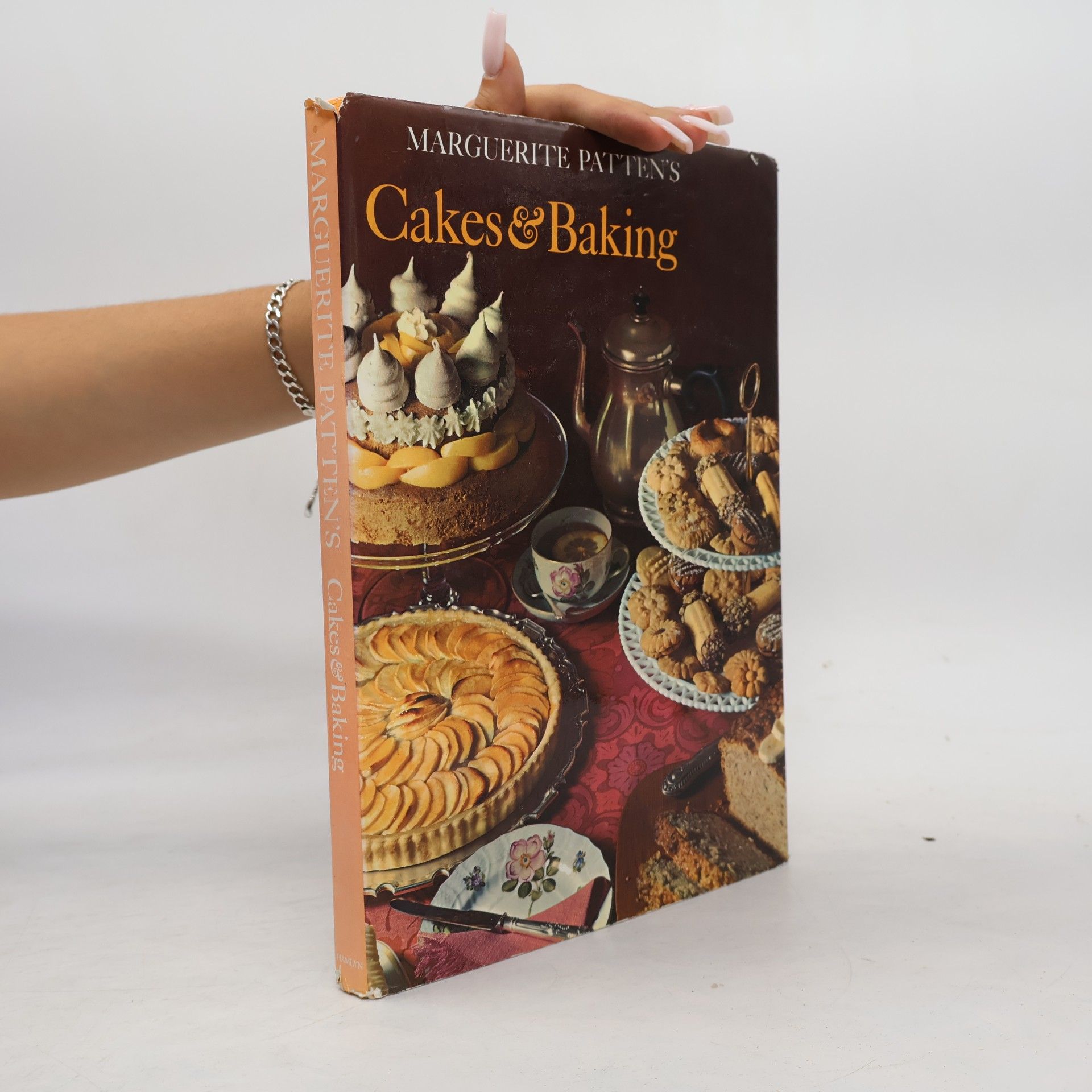 Patten Marguerite Cakes and Baking
