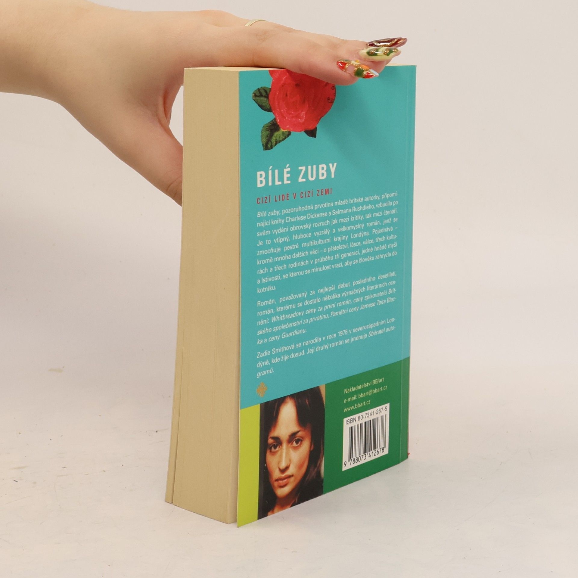 Zadie Smith Bílé zuby