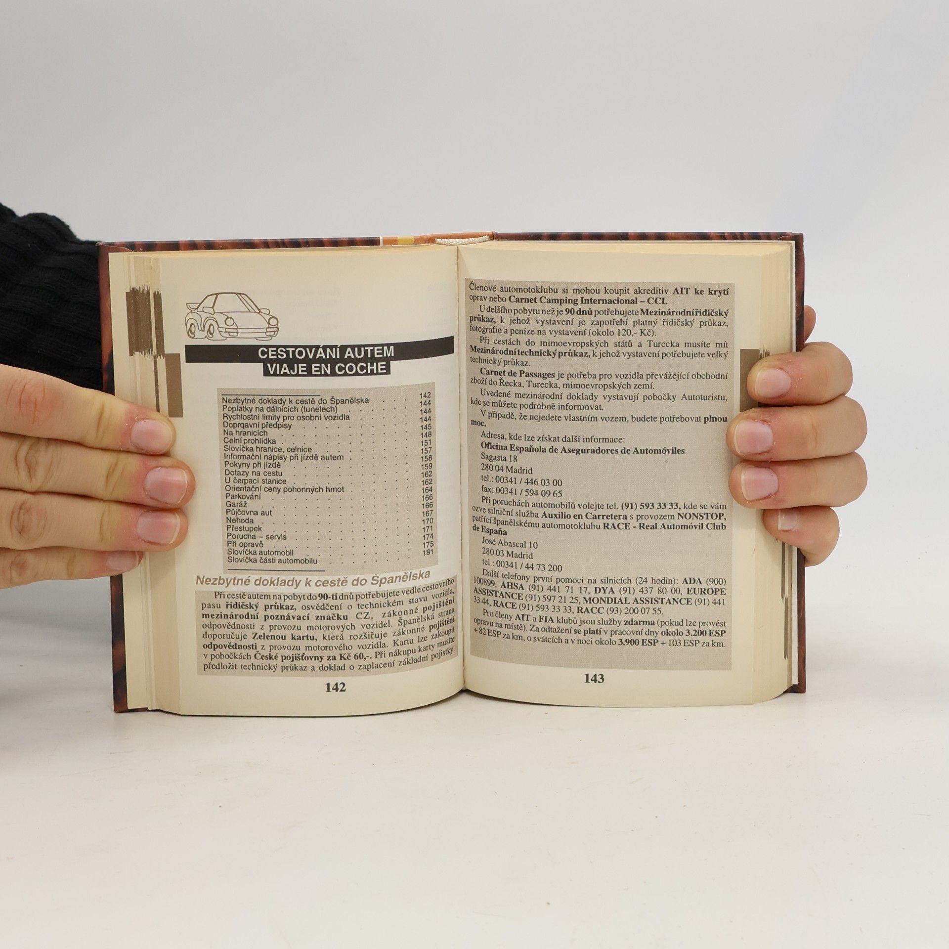 Various authors Španělština: Praktický jazykový průvodce