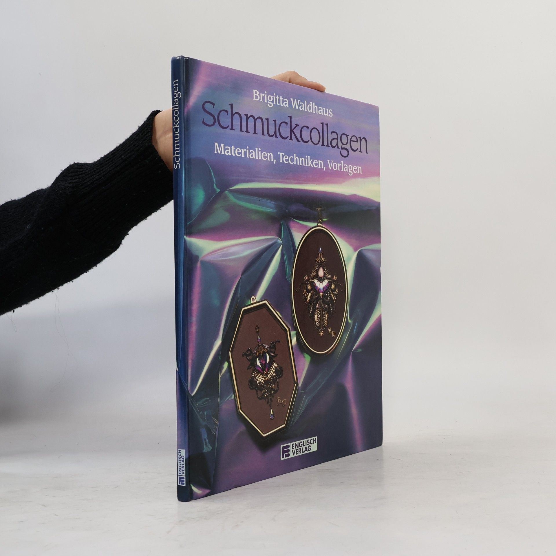 Brigitte Waldhaus Schmuckcollagen