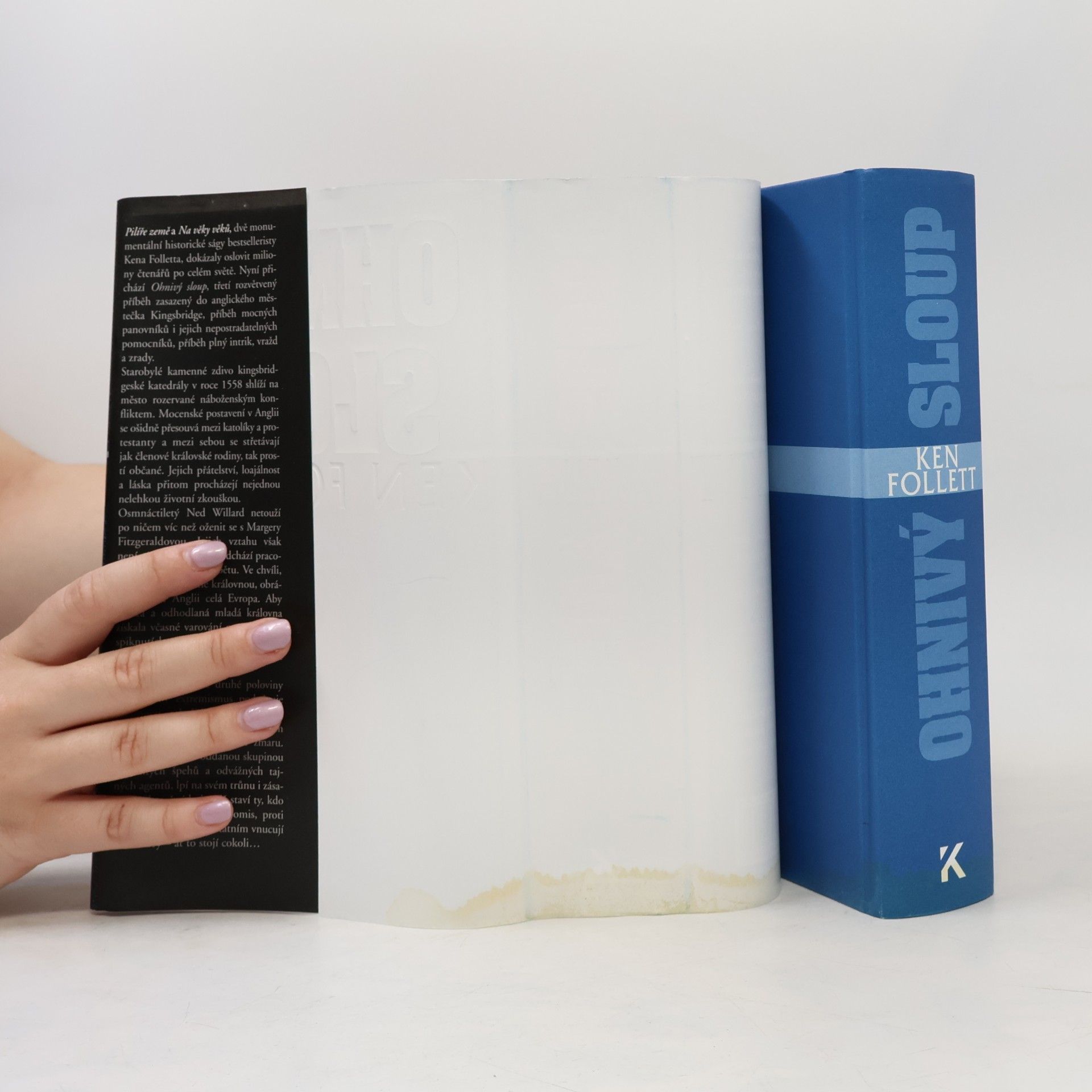 Ken Follett Ohnivý sloup