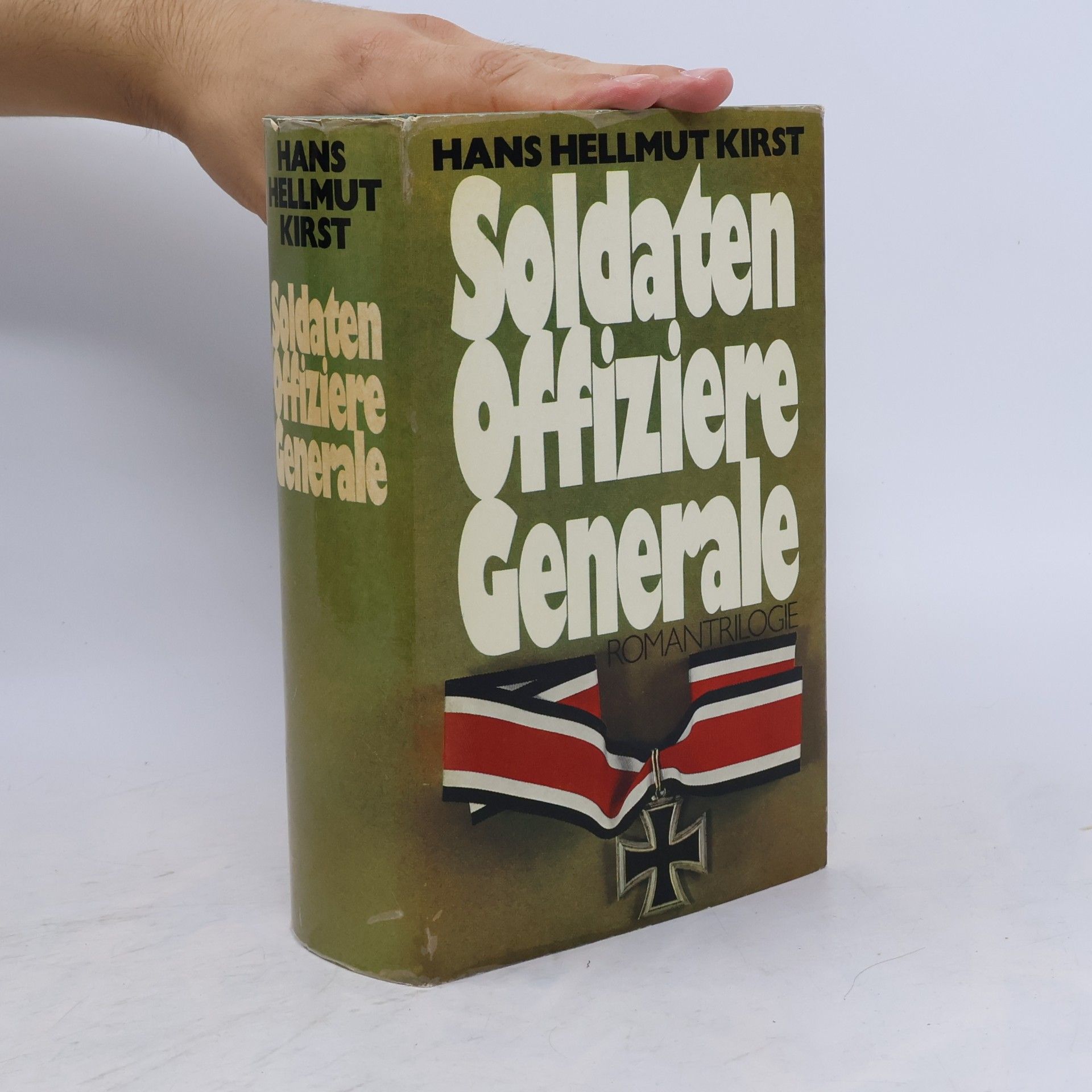 Hans Hellmut Kirst Soldaten, Offiziere, Generale
