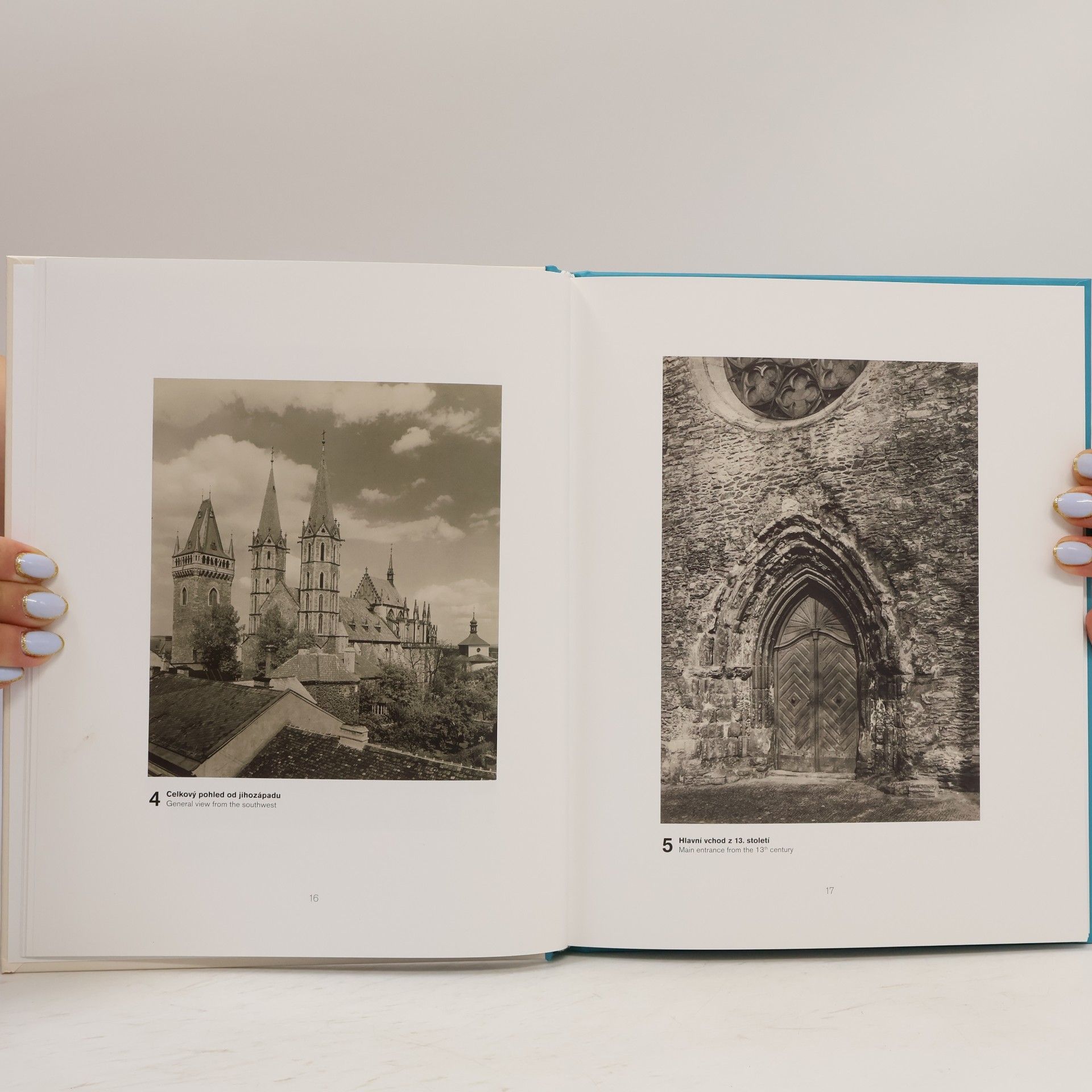 Petra Holler Chrám sv. Bartoloměje ve fotografii Jaromíra Funkeho