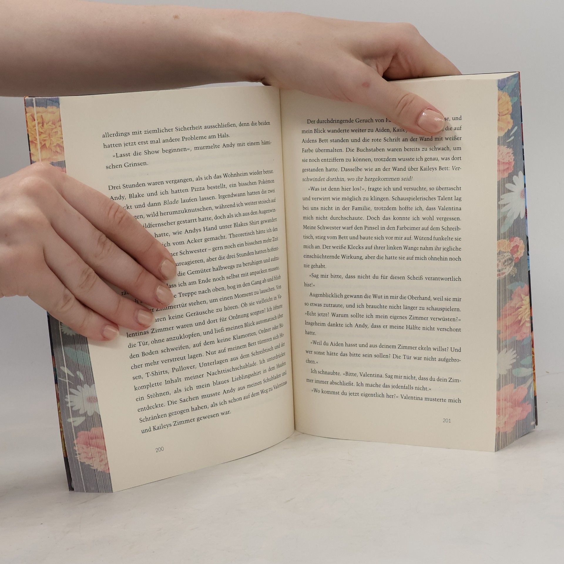 Sandra Grauer Flowers & Bones, 1: Tag der Seelen