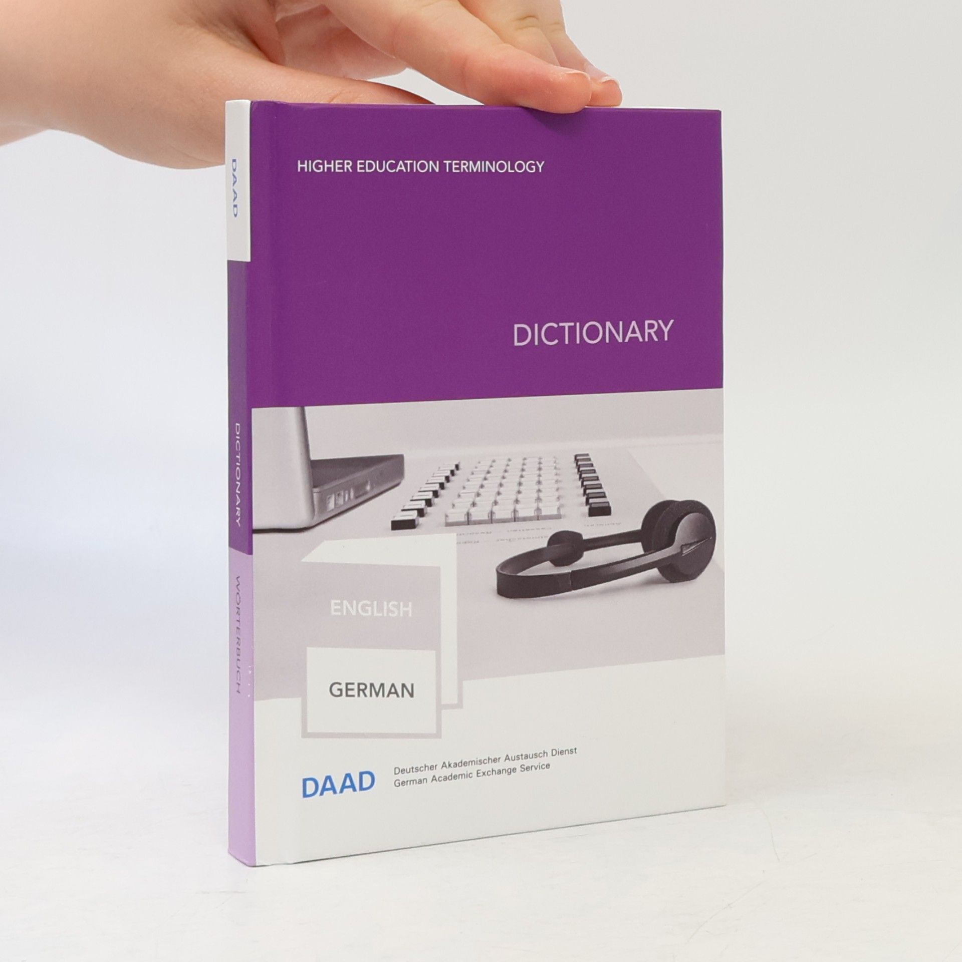 Kolektiv autorů Dictionary. English-German