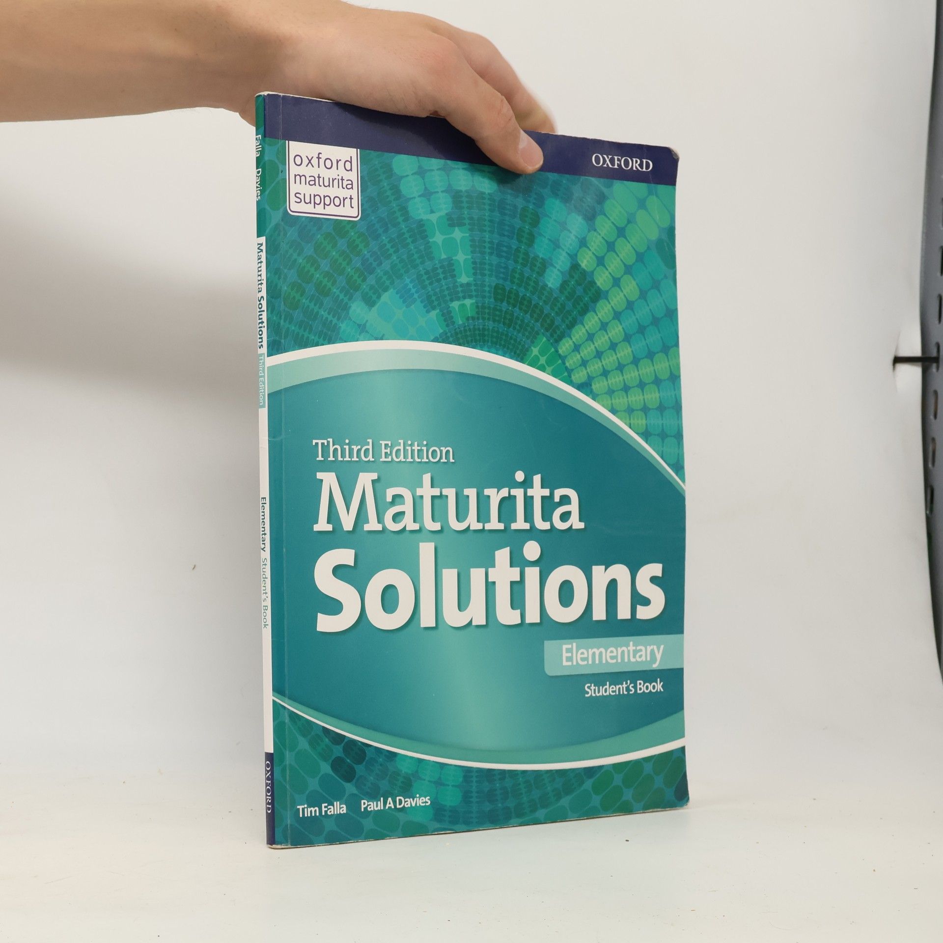 Maturita solutions : third edition. Elementary. Student's book