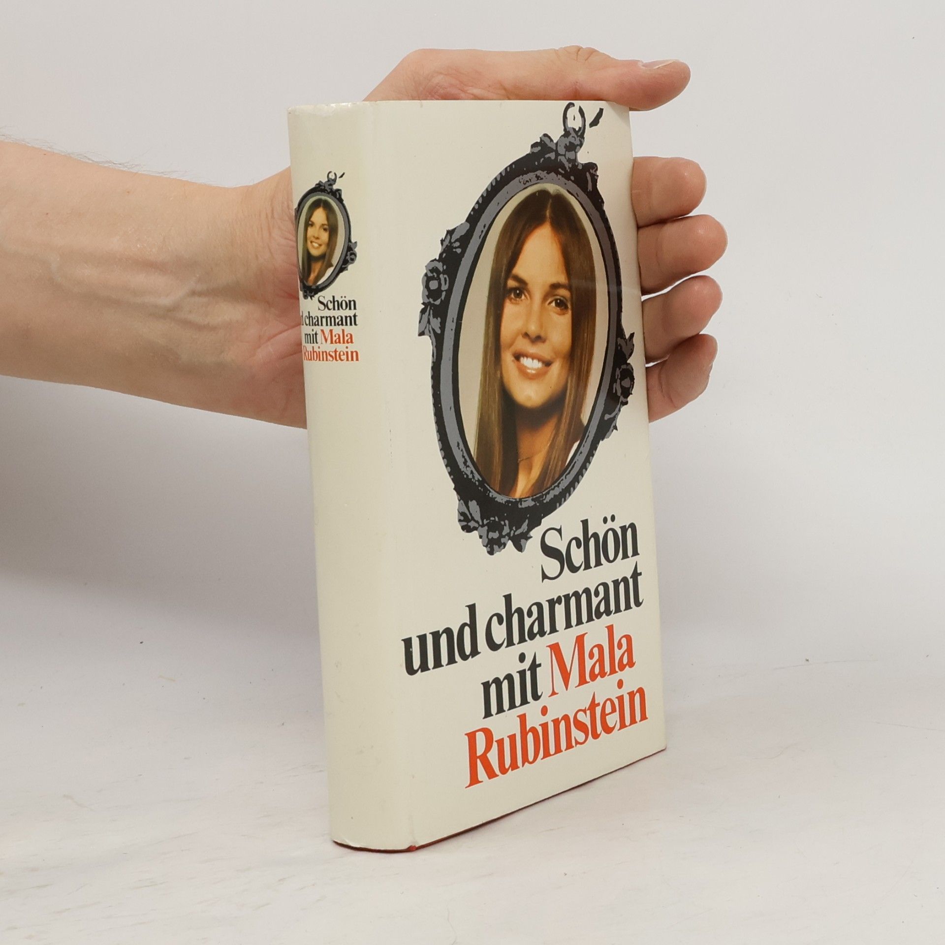 Mala Rubinstein Schön und charmant mit Mala Rubinstein