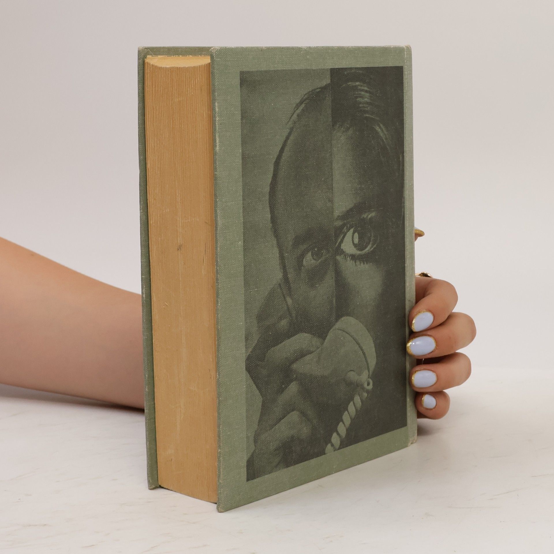 Ross Macdonald Třikrát soukromý detektiv Lew Archer